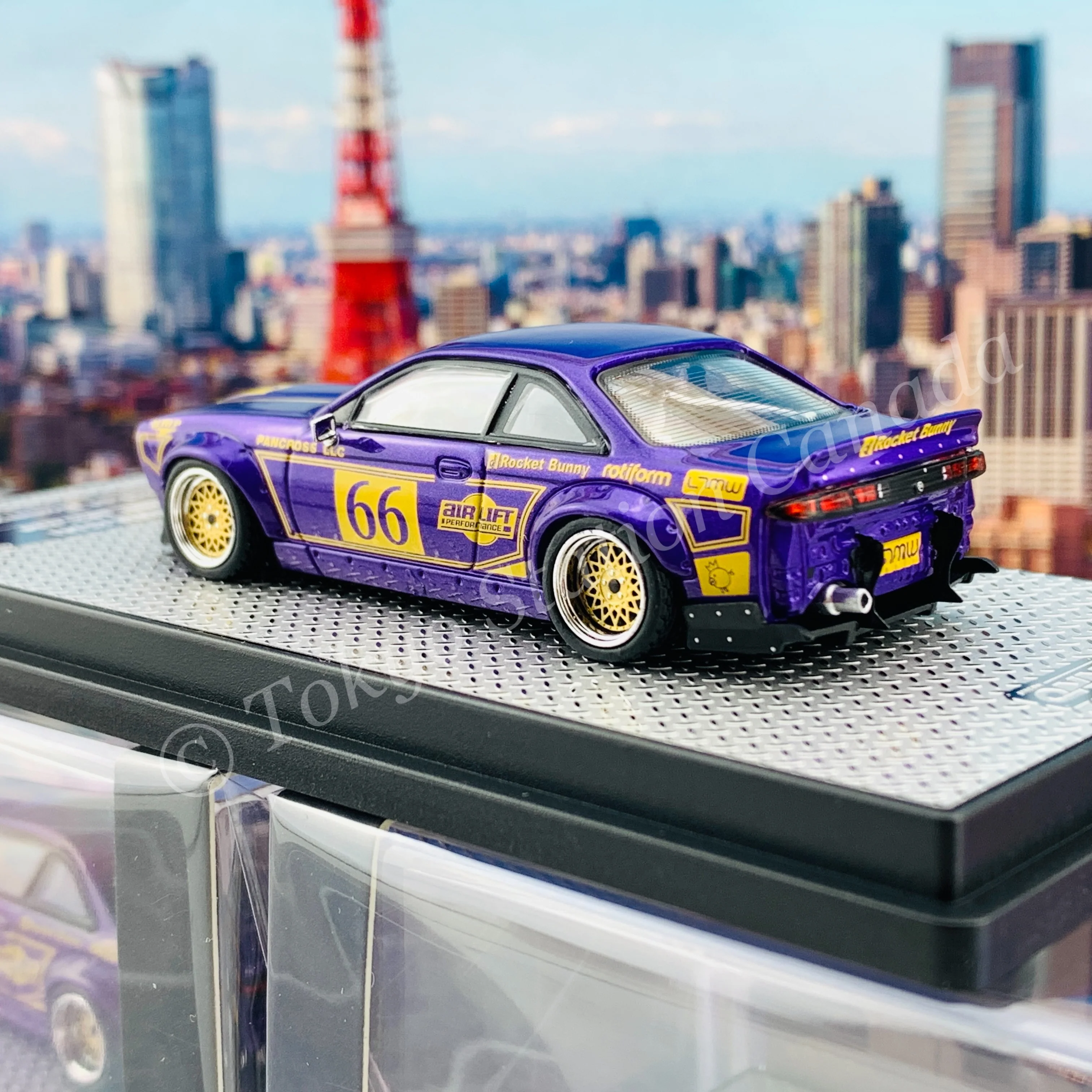 INNO64 1/64 NISSAN SILVIA S14 ROCKET BUNNY BOSS AERO Metallic Purple IN64-S14B-MP - Image 5