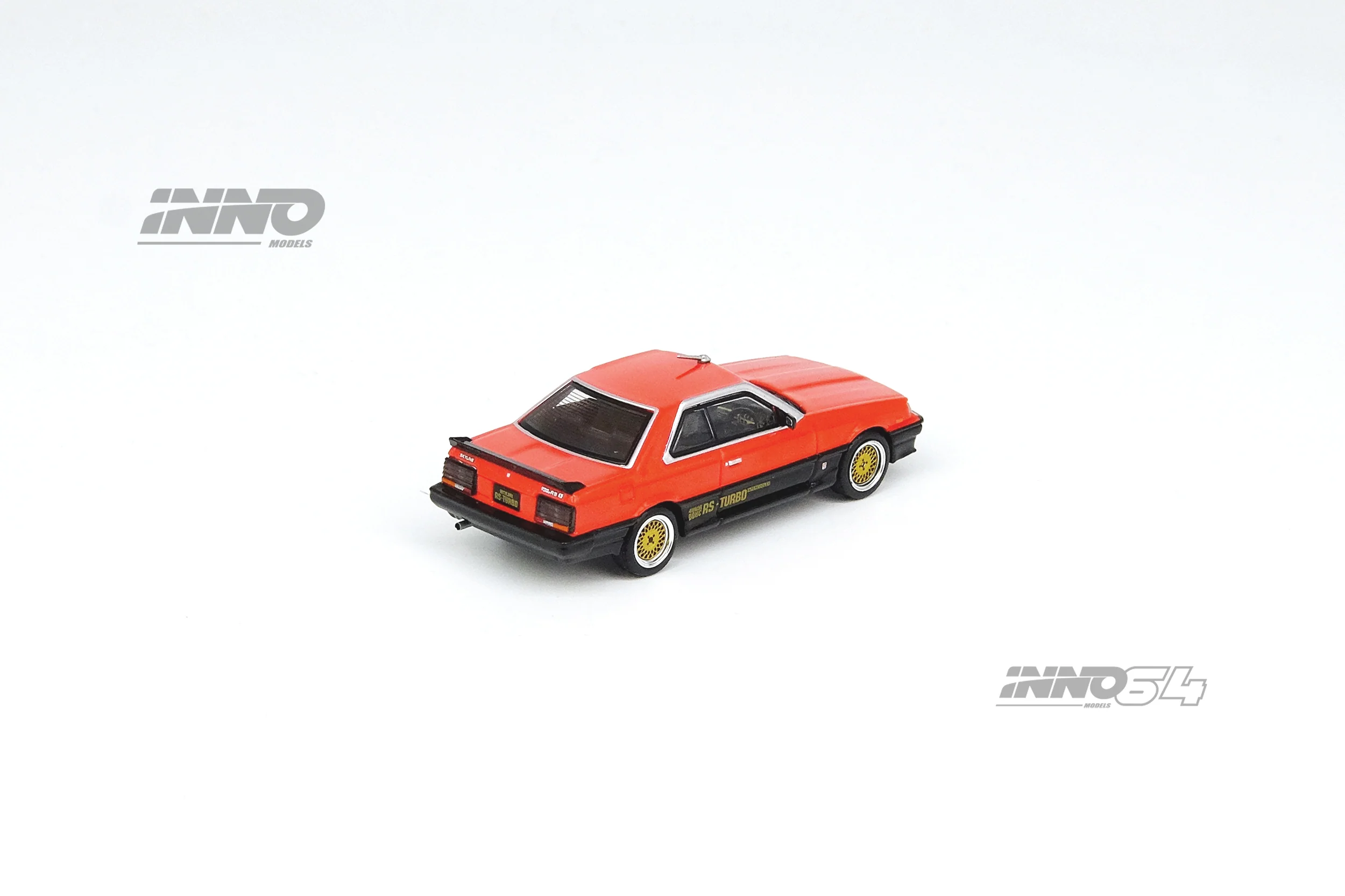 INNO64 1/64 NISSAN SKYLINE 2000 TURBO RS-X (DR30) Red/Black IN64-R30-RED - Image 3