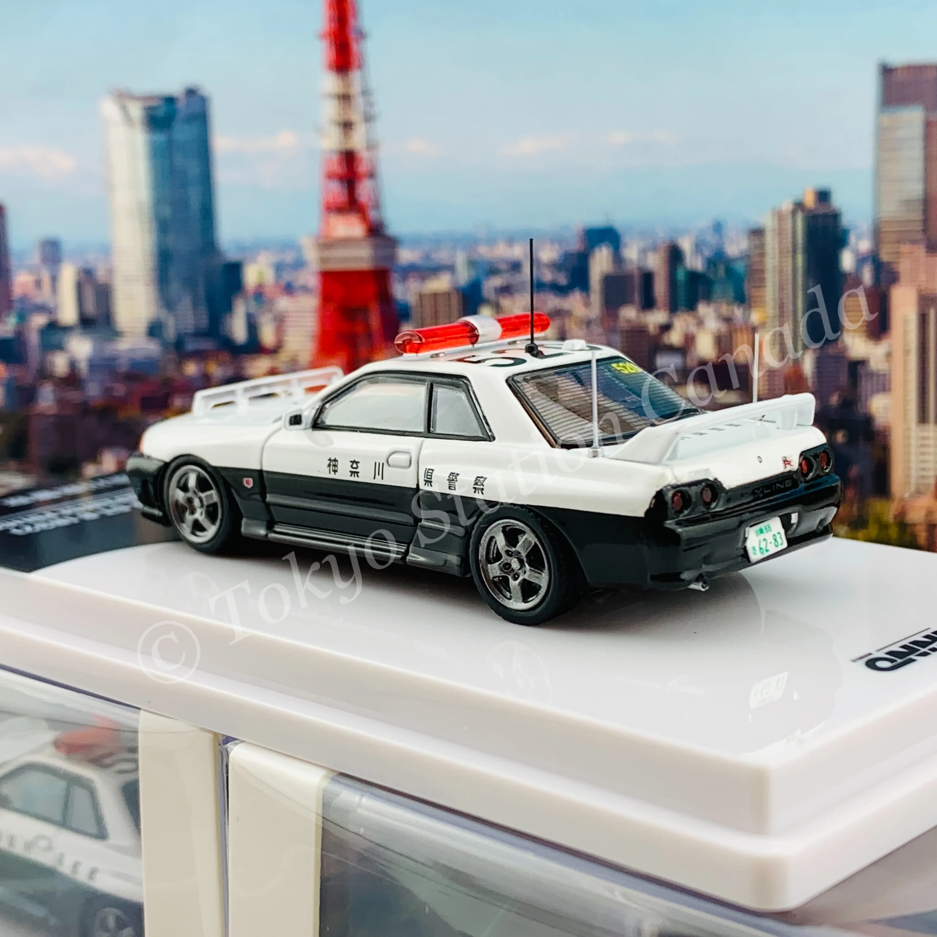 INNO64 1/64 NISSAN SKYLINE GT-R (R32) KANAGAWA-KENKEI Japanese Police car IN64-R32-JPPC - Image 5