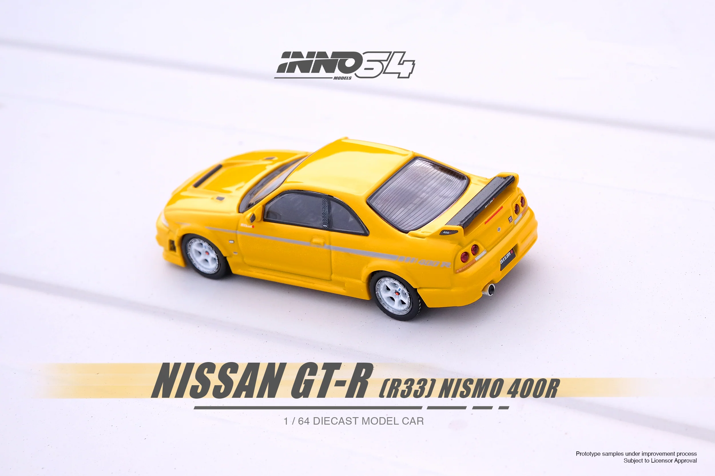 INNO64 1/64 NISSAN SKYLINE GT-R (R33) NISMO 400R Lightning Yellow IN64-400R-LYL - Image 6