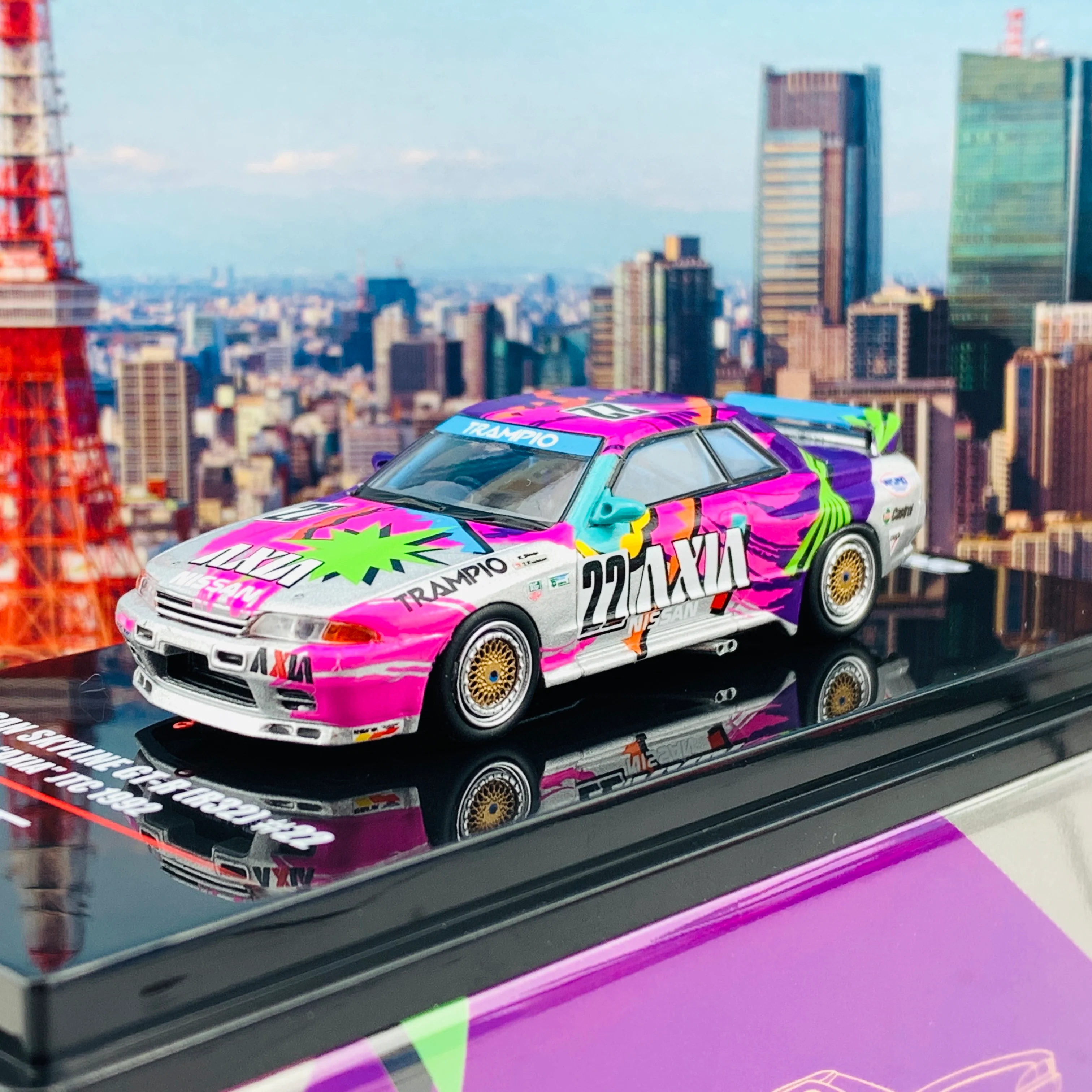 INNO64 1/64 NISSAN SKYLINE GTR R32 #22 "AXIA" JTC 1992 IN64-R32-AXIA92 - Image 2