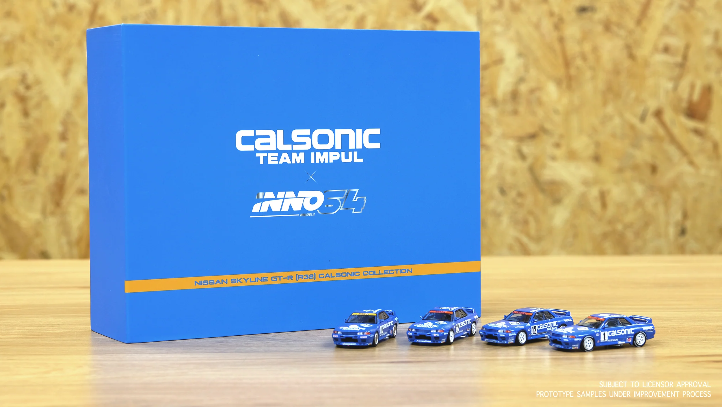 INNO64 1/64 NISSAN SKYLINE GTR (R32) CALSONIC RACING TEAM BOX SET (4 models box set from JTC 1990 to 1993 with acrylic case and special packaging) LIMITED PRODUCTION SERIES IN64-R32-CASET - Image 7