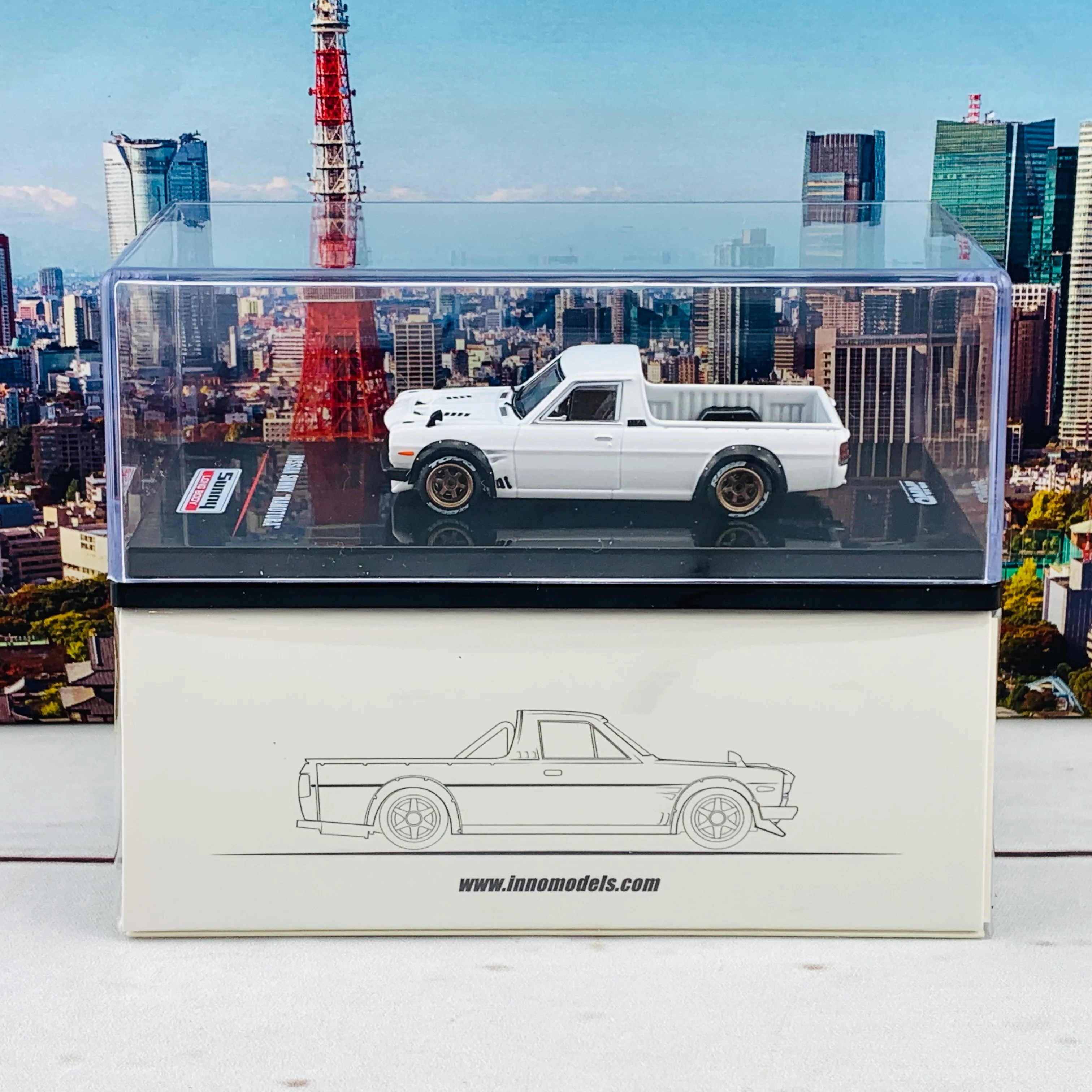 INNO64 1/64 NISSAN SUNNY "HAKOTORA" Pickup Truck White IN64-HKT-WHI - Image 6