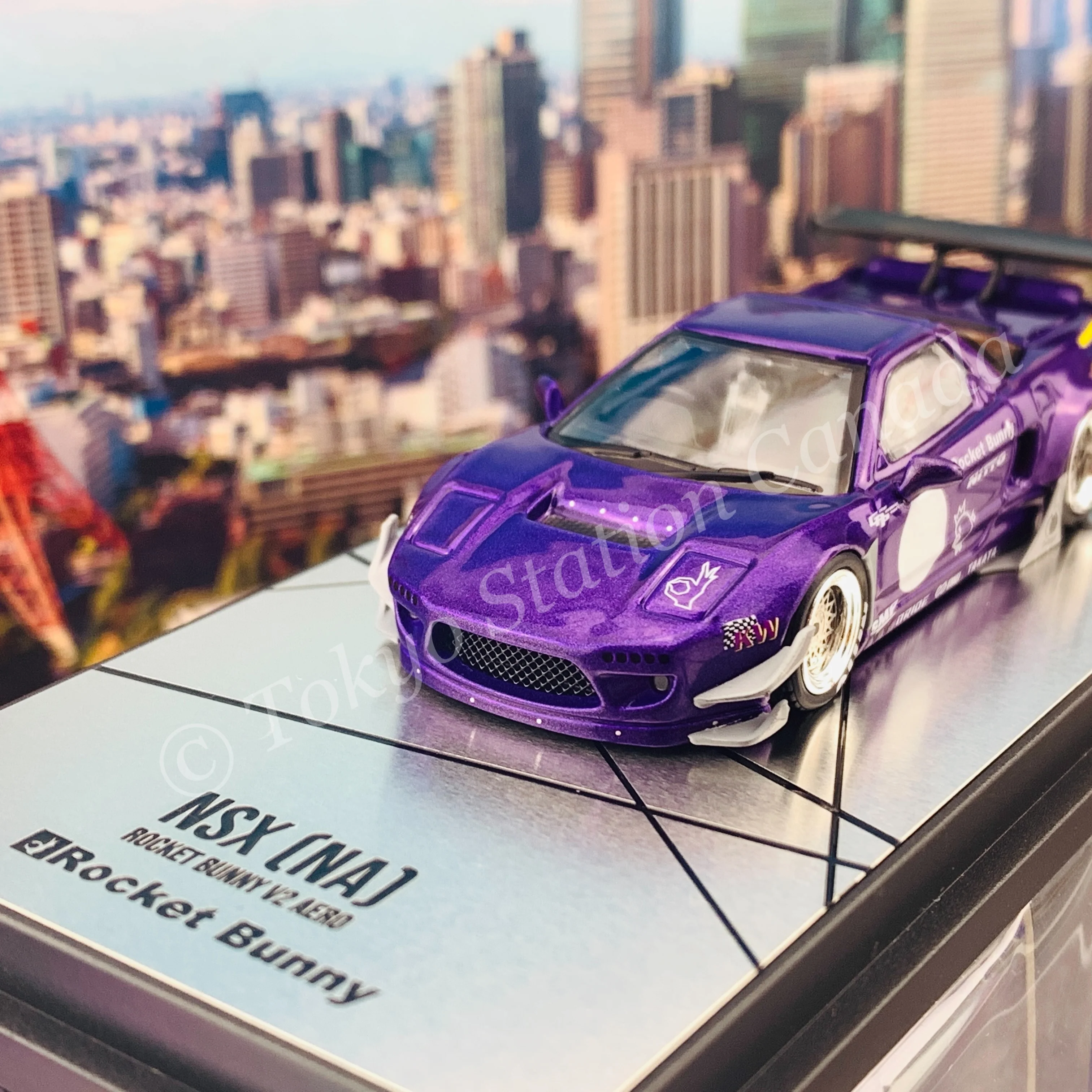 INNO64 1/64 NSX (NA) ROCKET BUNNY V2 AERO Metallic Purple IN64-NSXP-MP - Image 2
