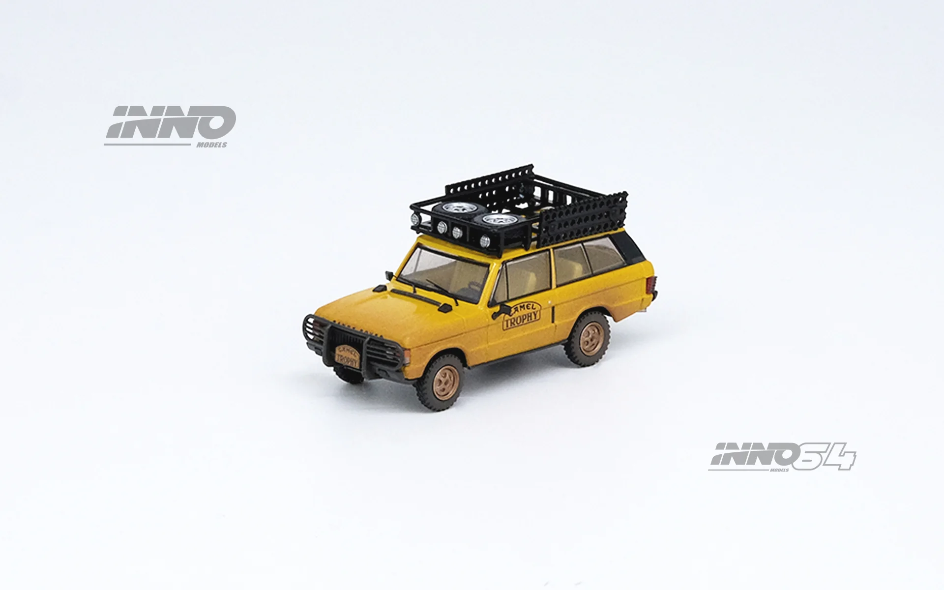 INNO64 1/64 RANGE ROVER "CLASSIC" CAMEL TROPHY 1982 With Dust Effect (1 Tool Box and 4 Fuel/Oil Container included) IN64-RRC-CT82DE - Image 4