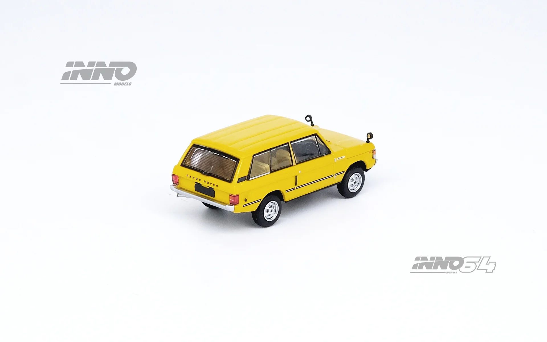 INNO64 1/64 RANGE ROVER "CLASSIC" Sanglow Yellow IN64-RRC-SGYL - Image 3