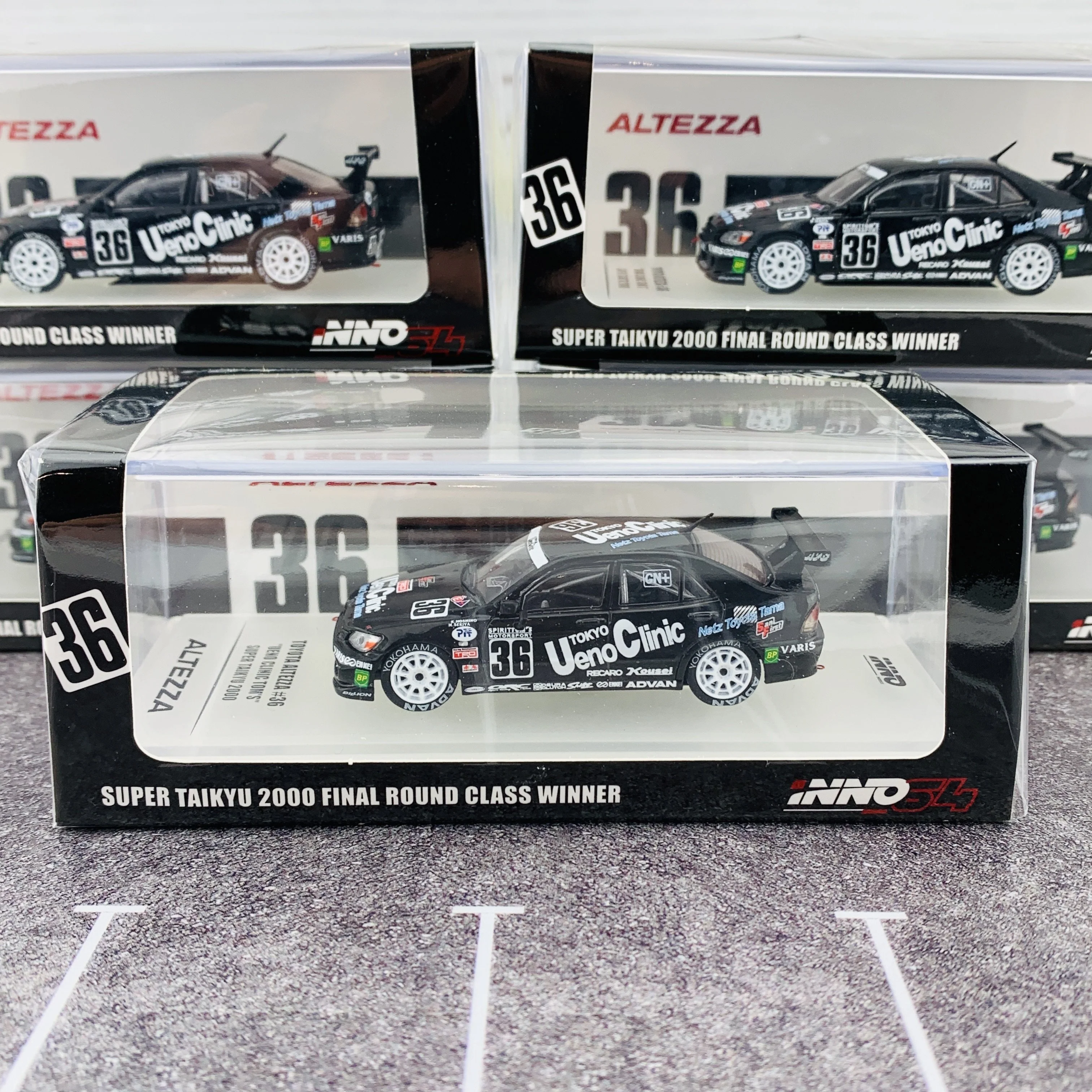 INNO64 1/64 TOYOTA ALTEZZA #36 "UENO CLINIC TOM'S"  Super Taikyu 2000 Final Round Class Winner IN64-RS200-UCST - Image 7
