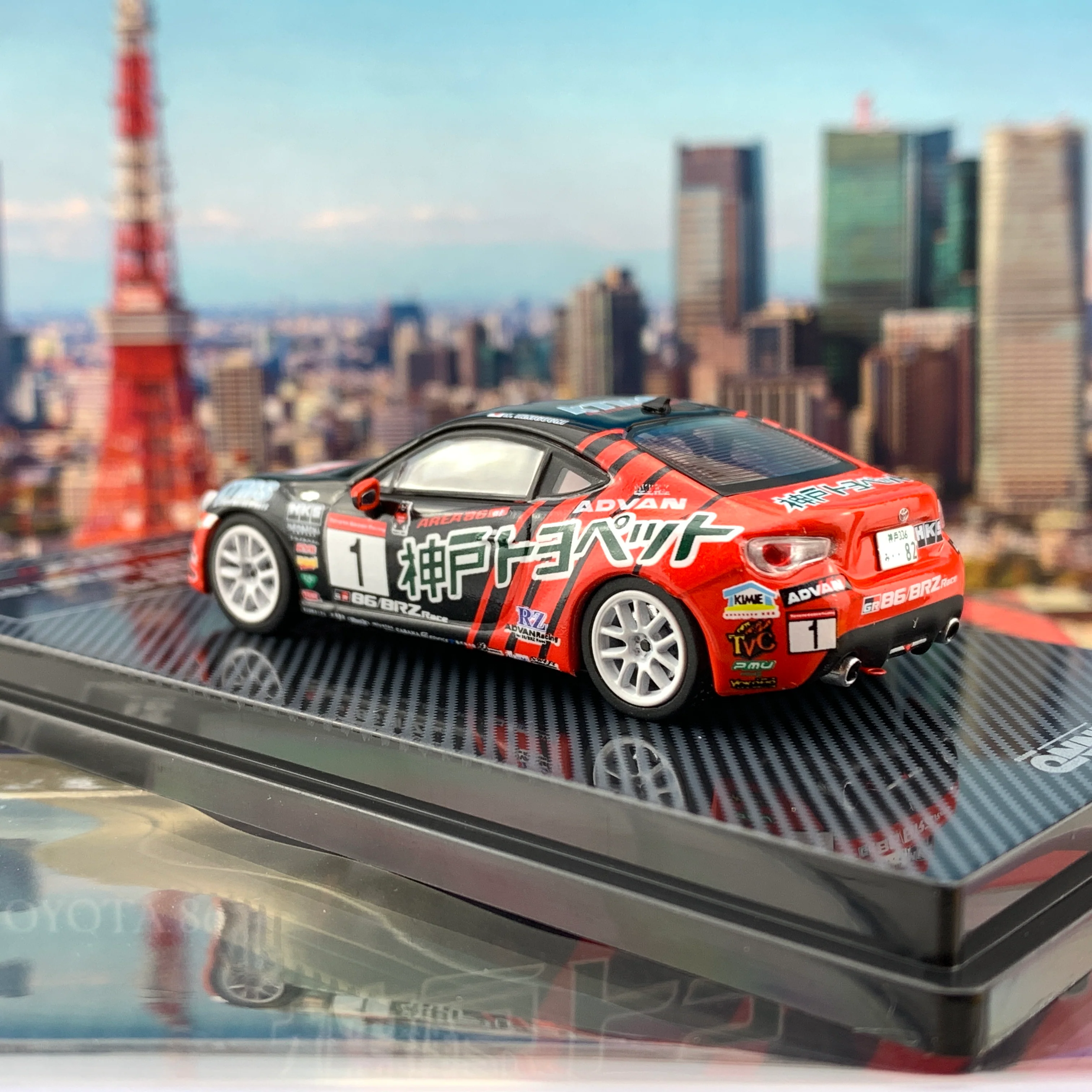INNO64 1/64 TOYOTA GT86 #1 "ADVAN" GAZZO RACING 86/BRZ Race 2016 IN64-GT86-AD - Image 4