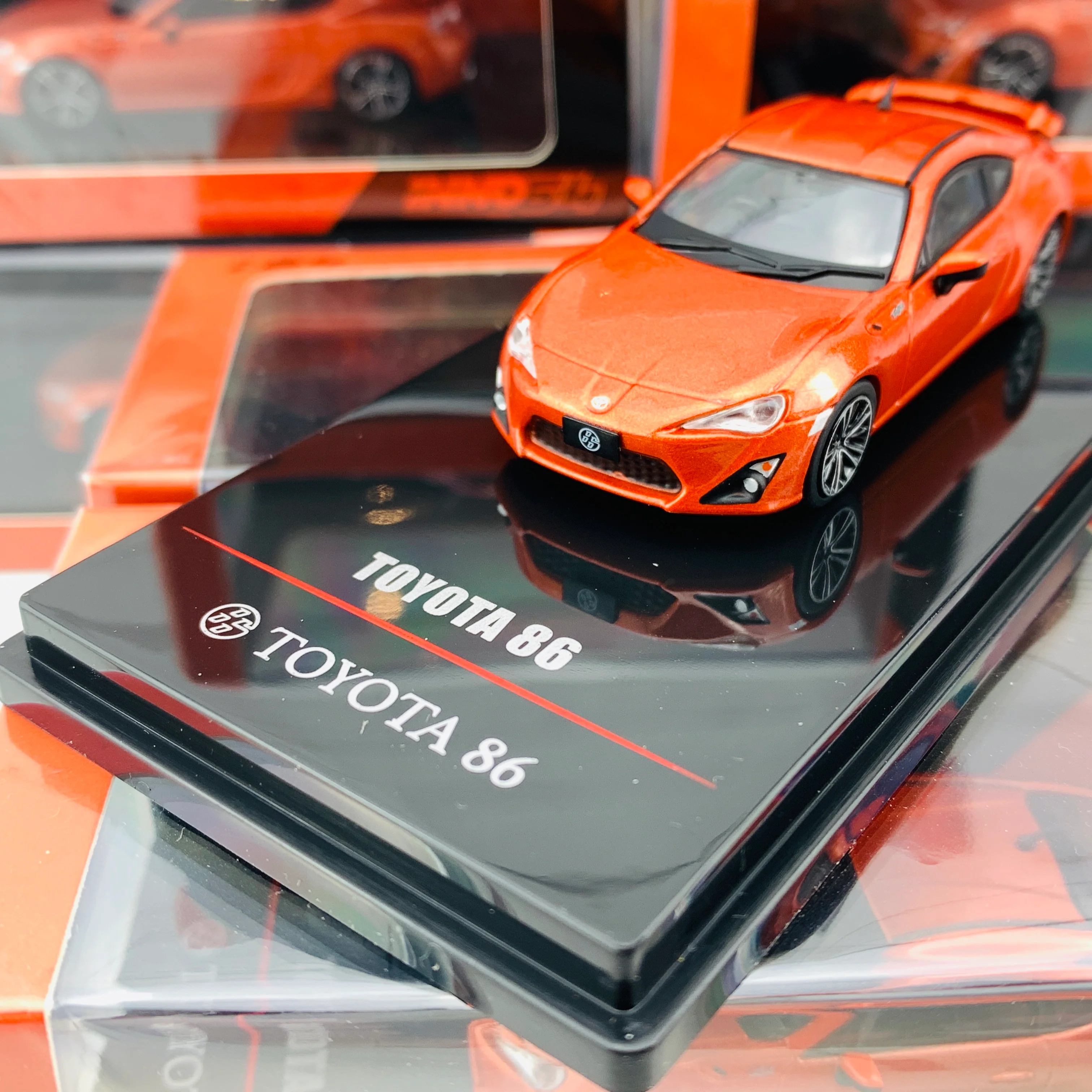INNO64 1/64 TOYOTA GT 86 2014 Orange  IN64-GT86-ORG - Image 3