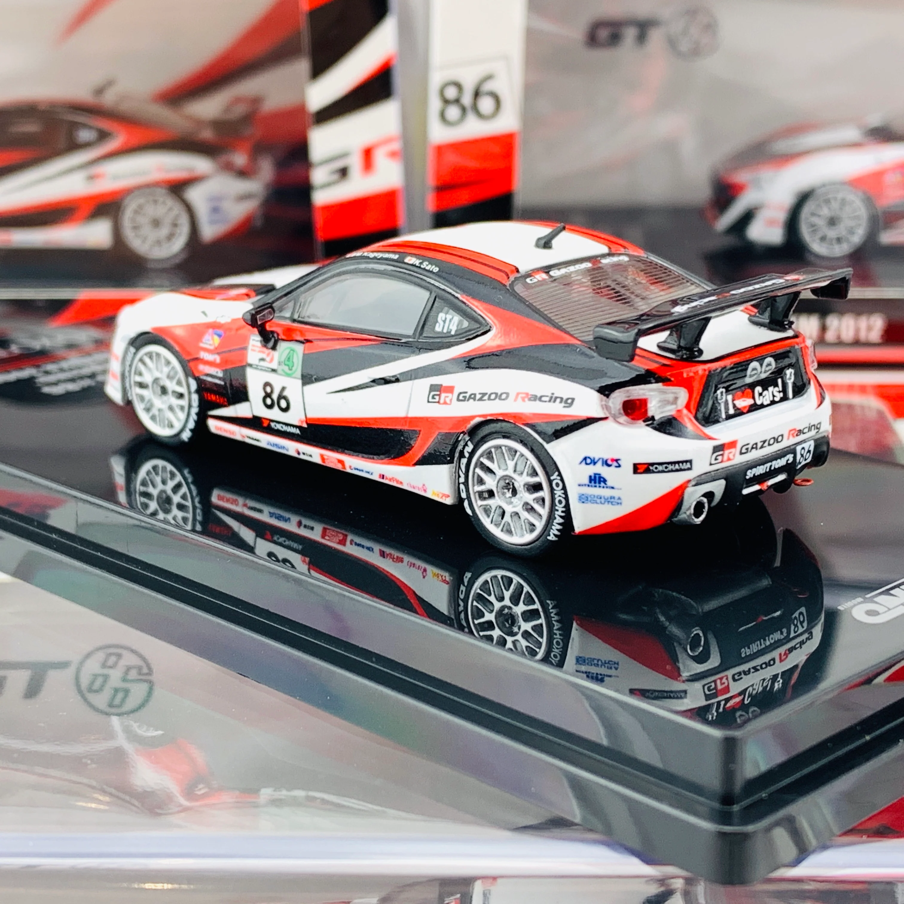 INNO64 1/64 TOYOTA GT86 #86 "GAZOO RACING" Super Taikyu Suzuka 300km 2012  IN64-GT86-GRST12 - Image 4