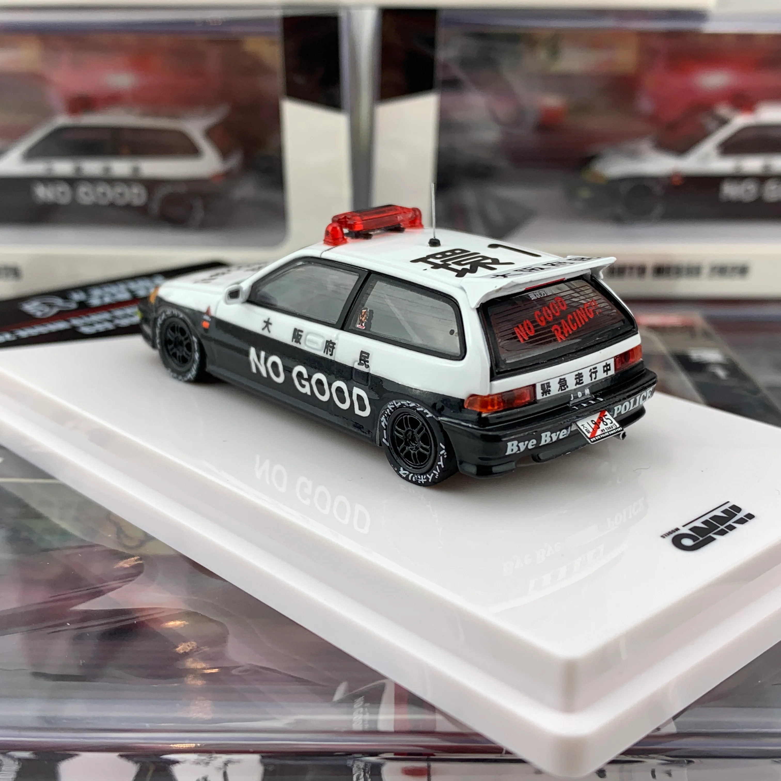 INNO64 1/64 JDM Collection 06 HONDA CIVIC EF9 Kanjo Style "BYE BYE POLICE" Osaka Auto Messe 2020 IN64-EF9-JDM06 - Image 4