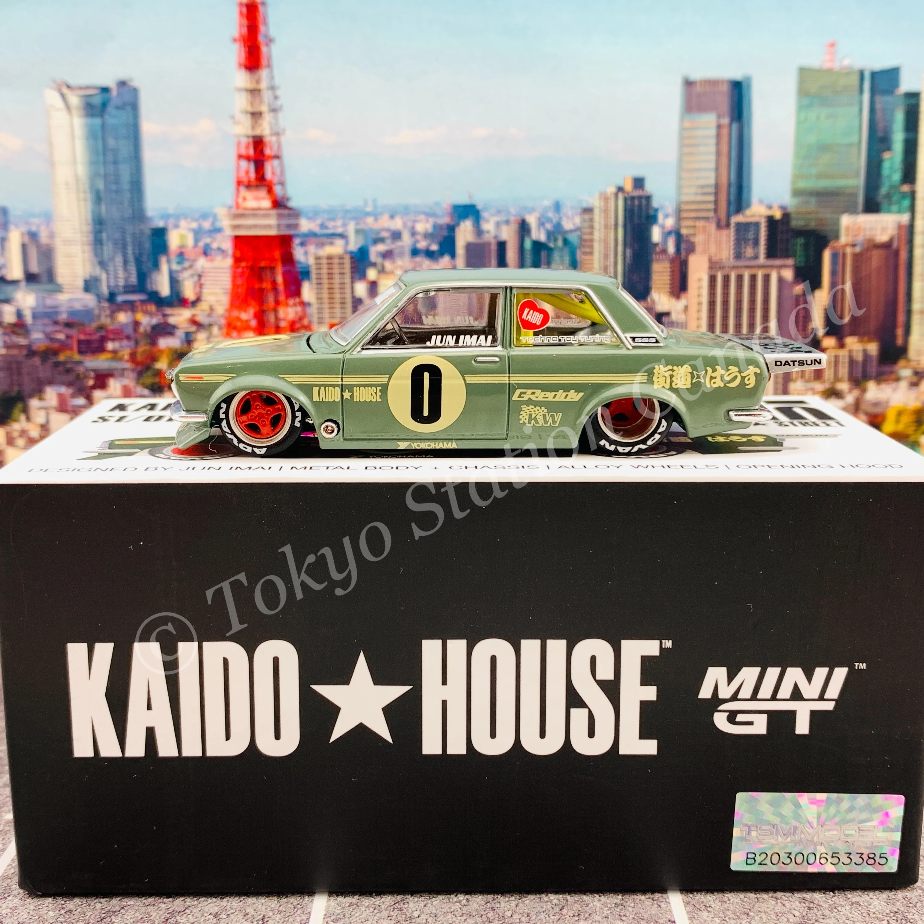 KaidoHouse x MiniGT 1/64 Datsun 510 Pro Street OG Green LHD KHMG001 - Image 2