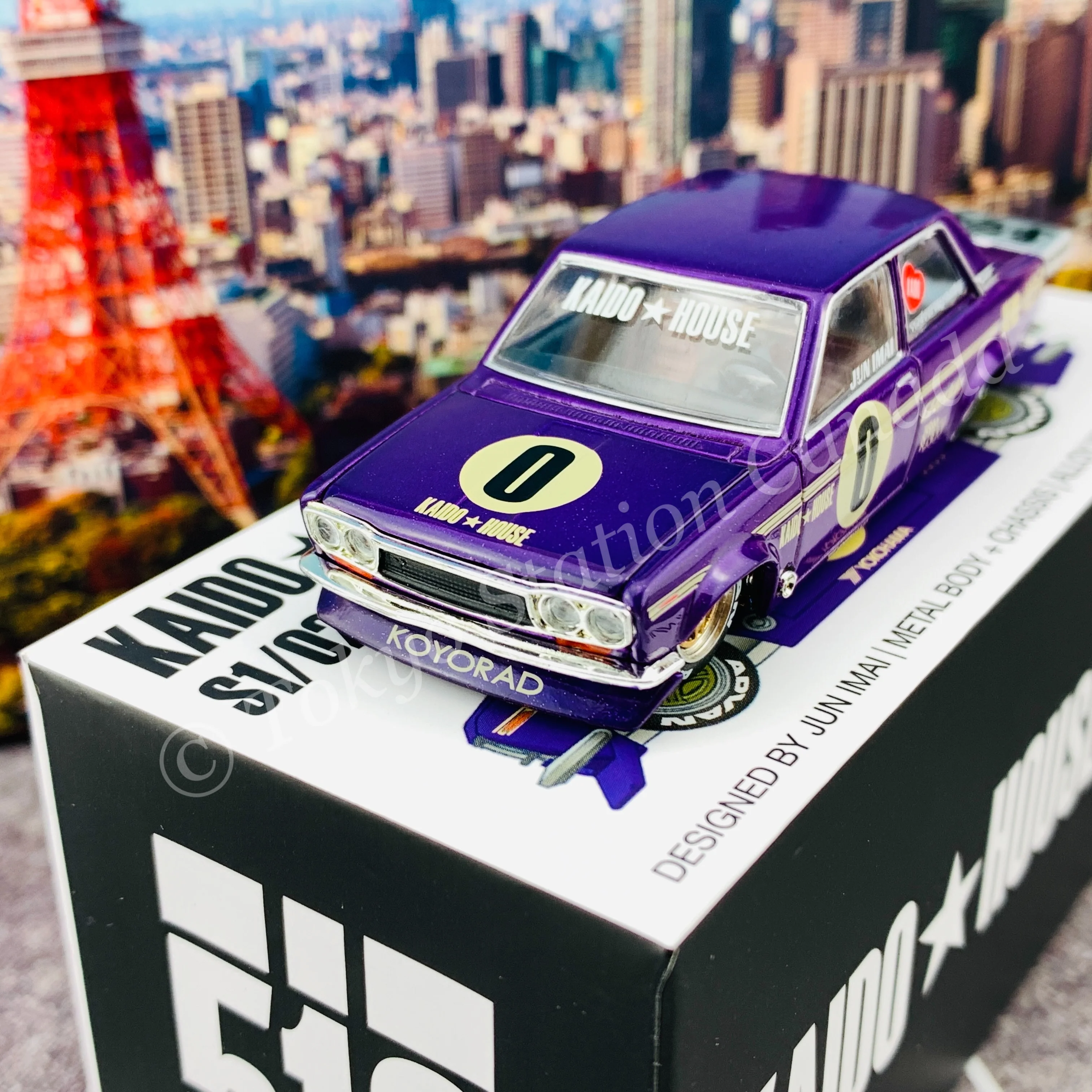 KaidoHouse x MiniGT 1/64 Datsun 510 Pro Street OG Purple LHD KHMG002 - Image 2