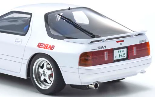 KYOSHO 1/18 Initial D Mazda Savanna RX-7 FC3S with Ryosuke Takahashi 高橋 涼介 Figure KSR18D03-B Limited Production to 700 pcs - Image 9
