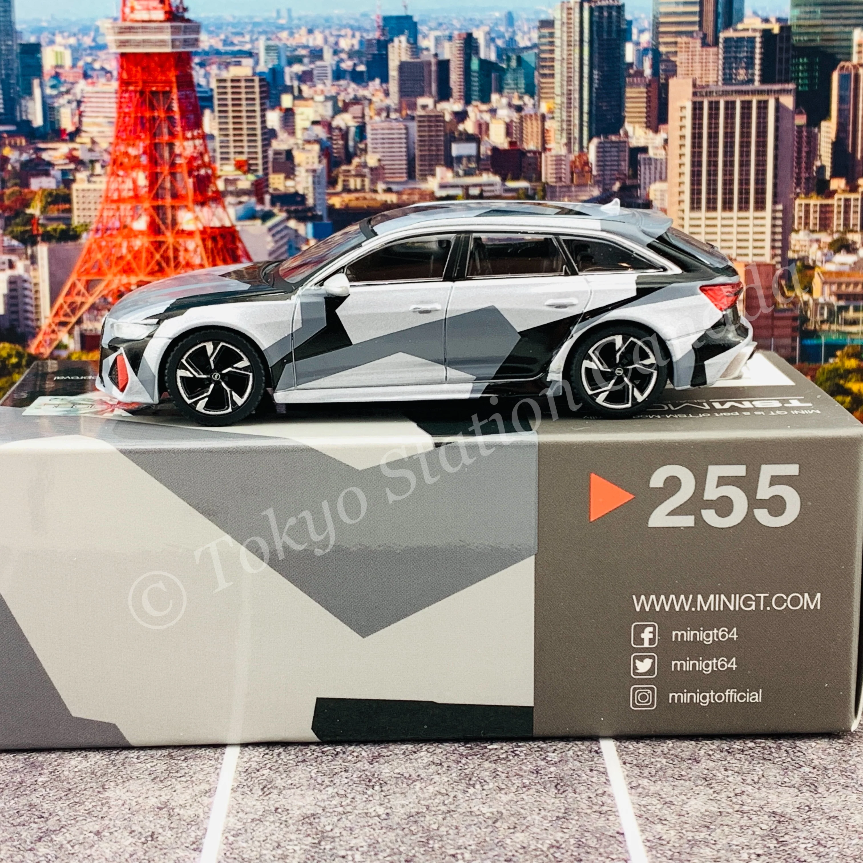 MINI GT 1/64 Audi RS 6 Avant  Silver Digital Camouflage CLDC Edition LHD MGT00255-L - Image 2