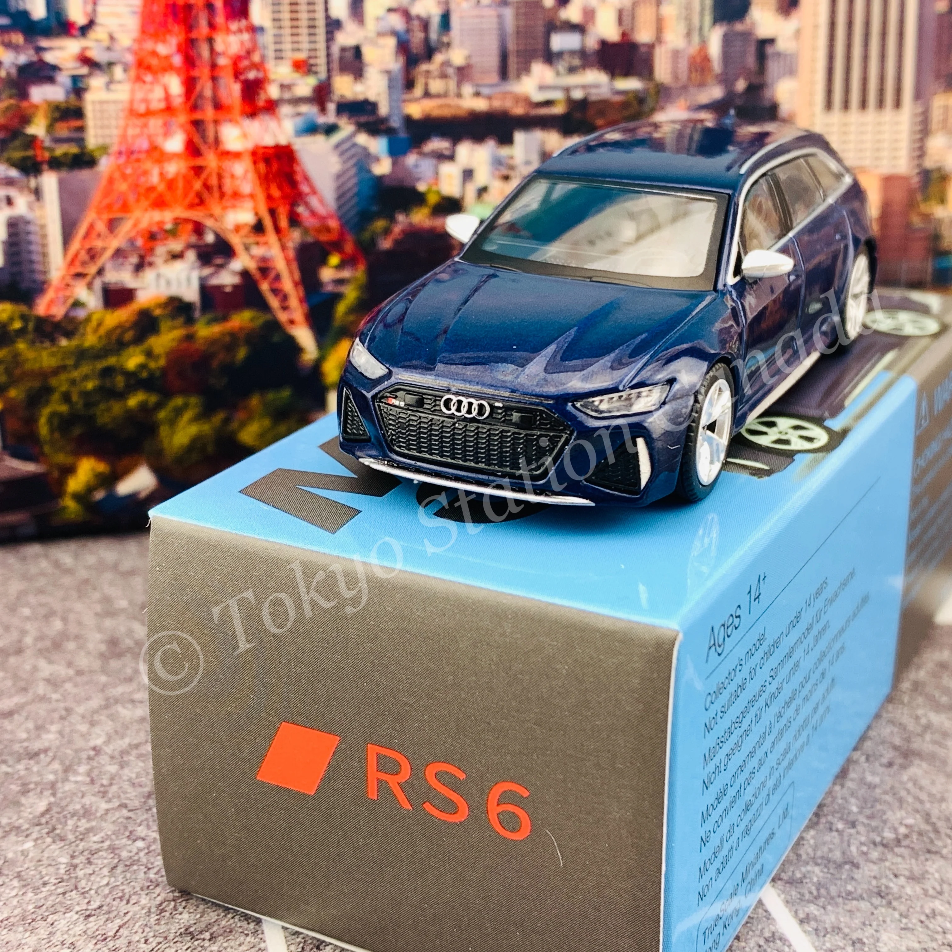 MINI GT 1/64 Audi RS6 Avant Navarra Blue Metallic LHD MGT00186-L - Image 3