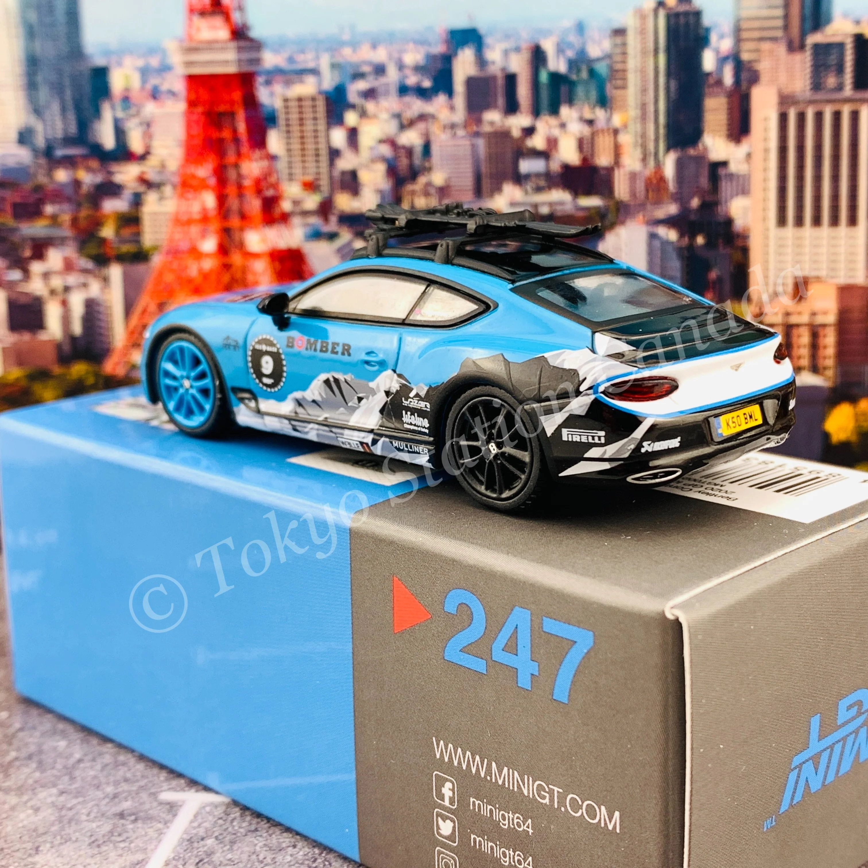 MINI GT 1/64 Bentley Continental GT 2020 GP Ice Race LHD MGT00247-L - Image 4