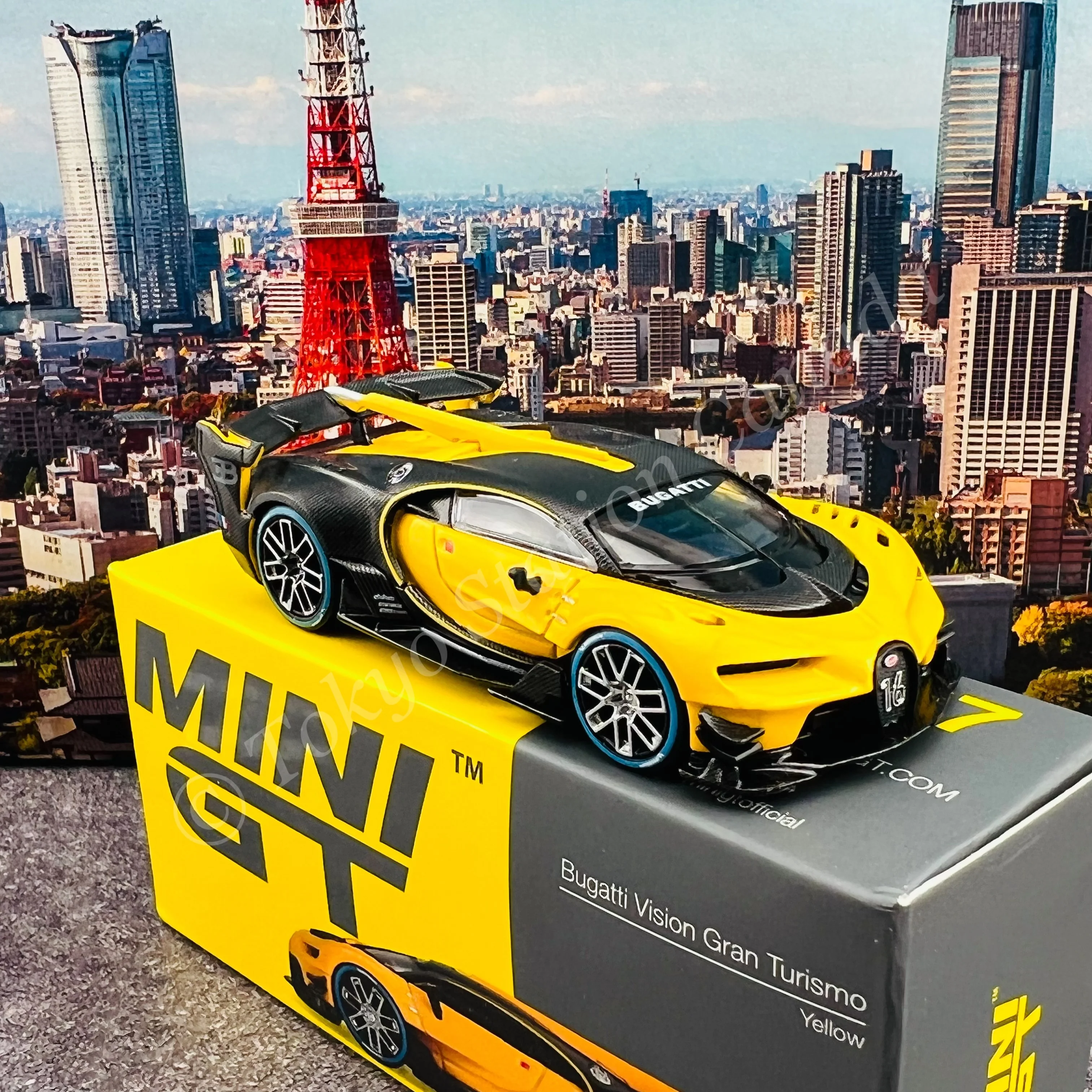 MINI GT 1/64 Bugatti Vision Gran Turismo Yellow LHD MGT00317-L - Image 4