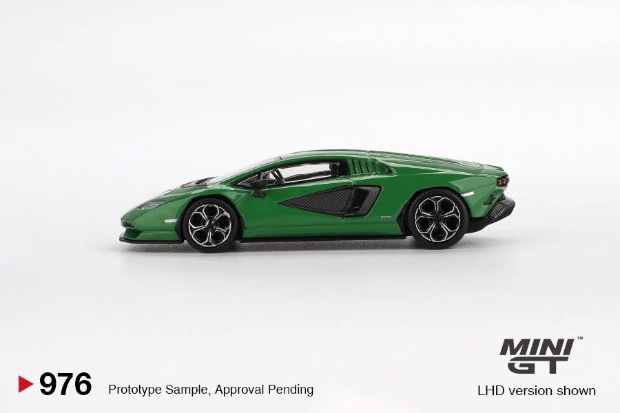 MINI GT 1/64 Lamborghini Countach LPI 800-4 Verde Medio MGT00976 - Image 4