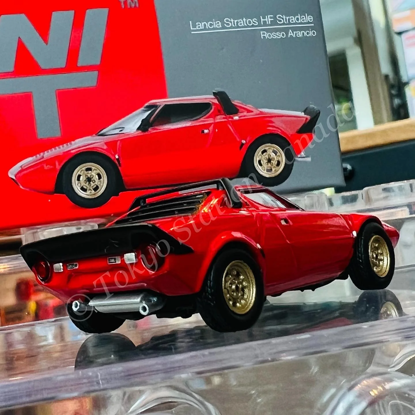 MINI GT 1/64 Lancia Stratos HF Stradale Rosso Arancio LHD MGT00365-L - Image 5