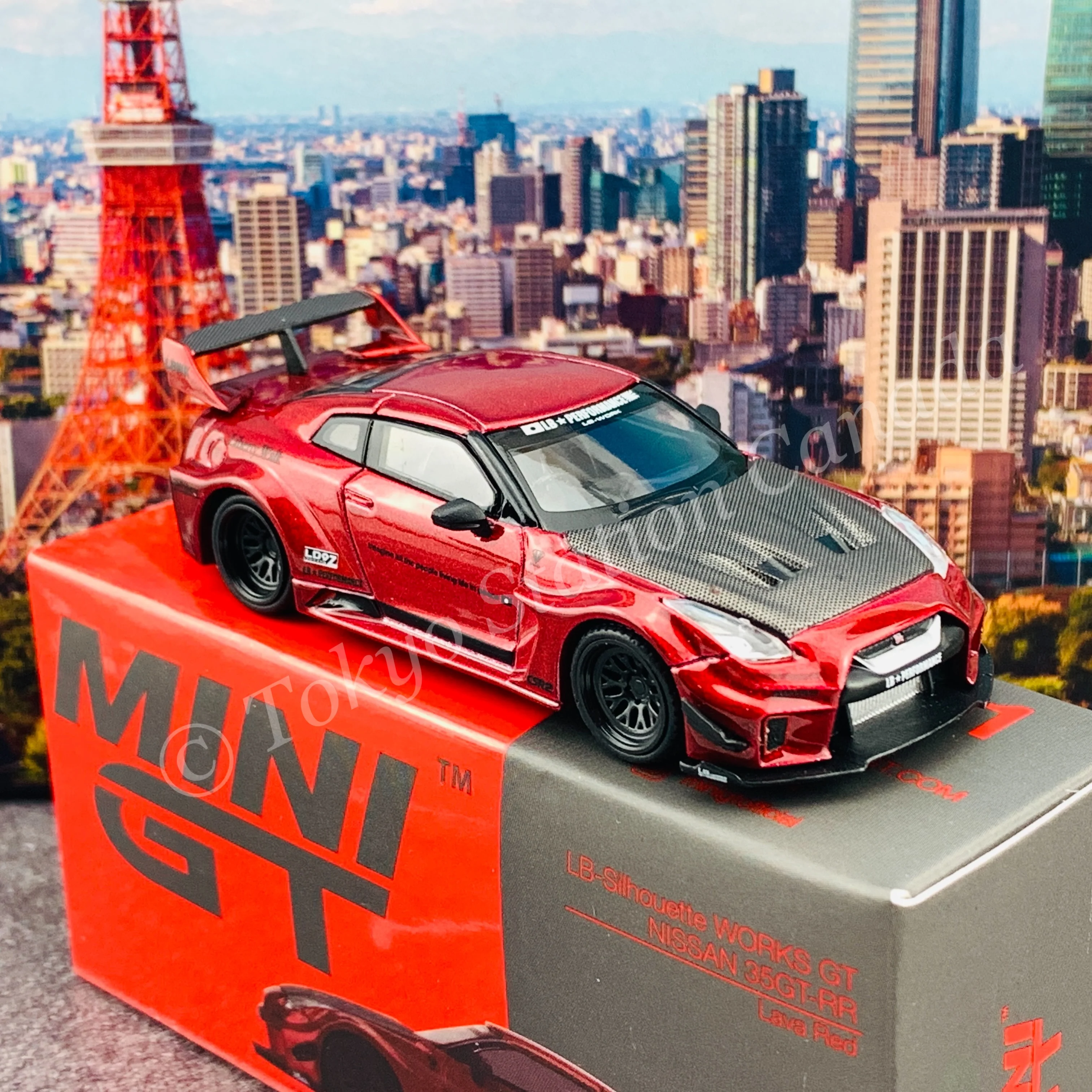 MINI GT 1/64 LB-Silhouette WORKS GT NISSAN 35GT-RR Ver.1 Lava Red RHD MGT00191-R - Image 5
