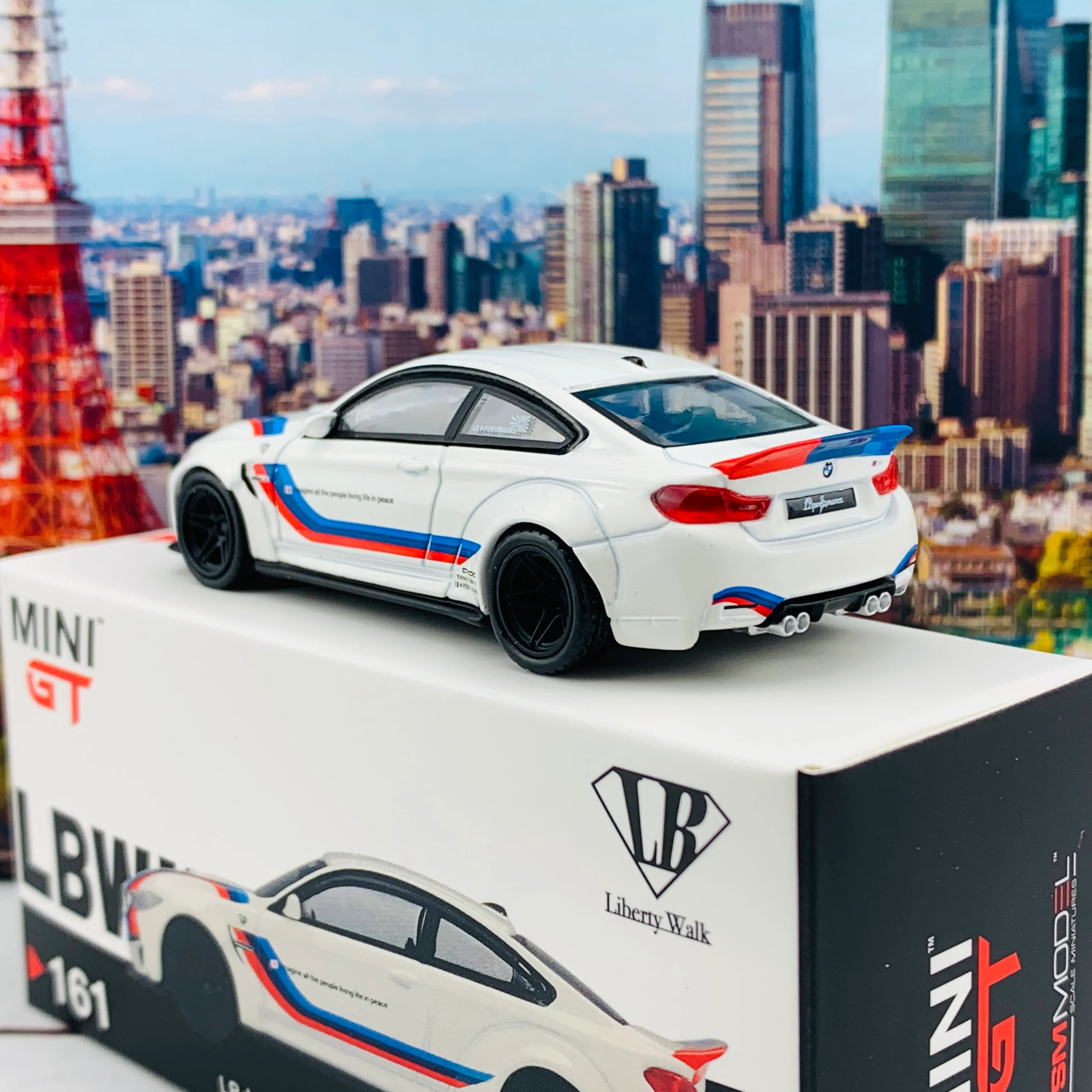 MINI GT 1/64 LB★WORKS BMW M4 White W/ M Stripe LHD MGT00161-L - Image 4