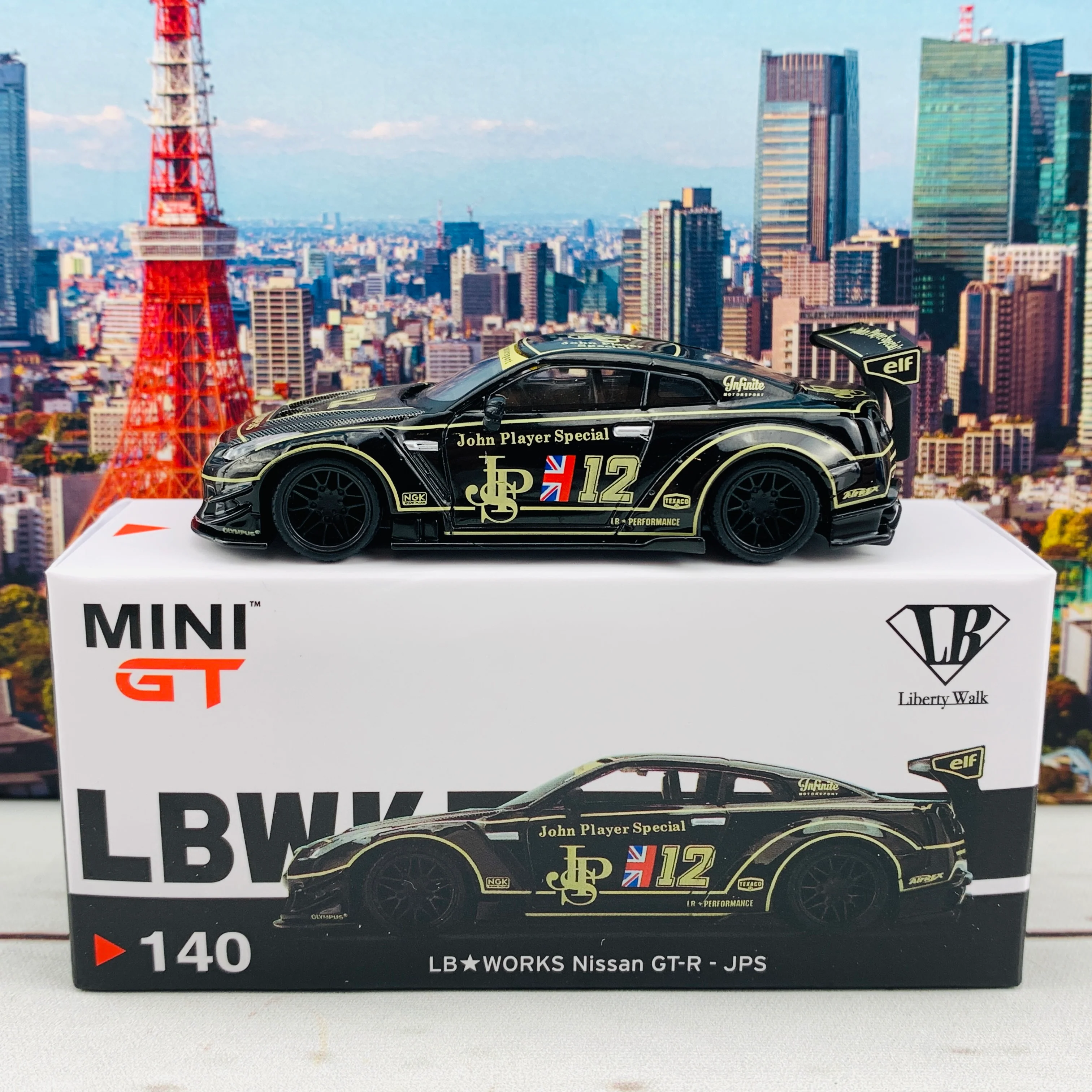 MINI GT 1/64 LB WORKS Nissan GTR R35 Type 2 Rear Wing Version 3 JPS RHD MGT00140-R - Image 2