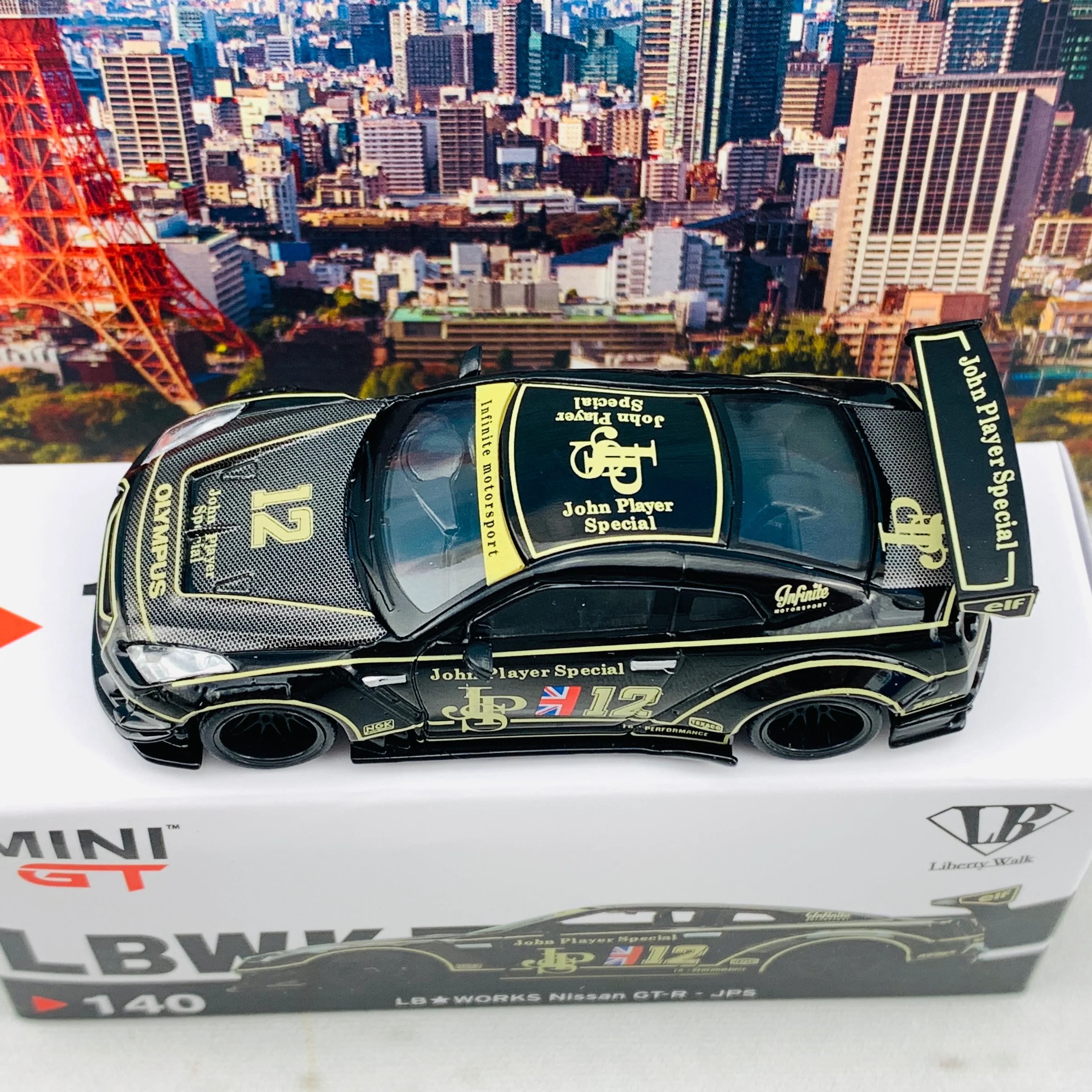 MINI GT 1/64 LB WORKS Nissan GTR R35 Type 2 Rear Wing Version 3 JPS RHD MGT00140-R - Image 3
