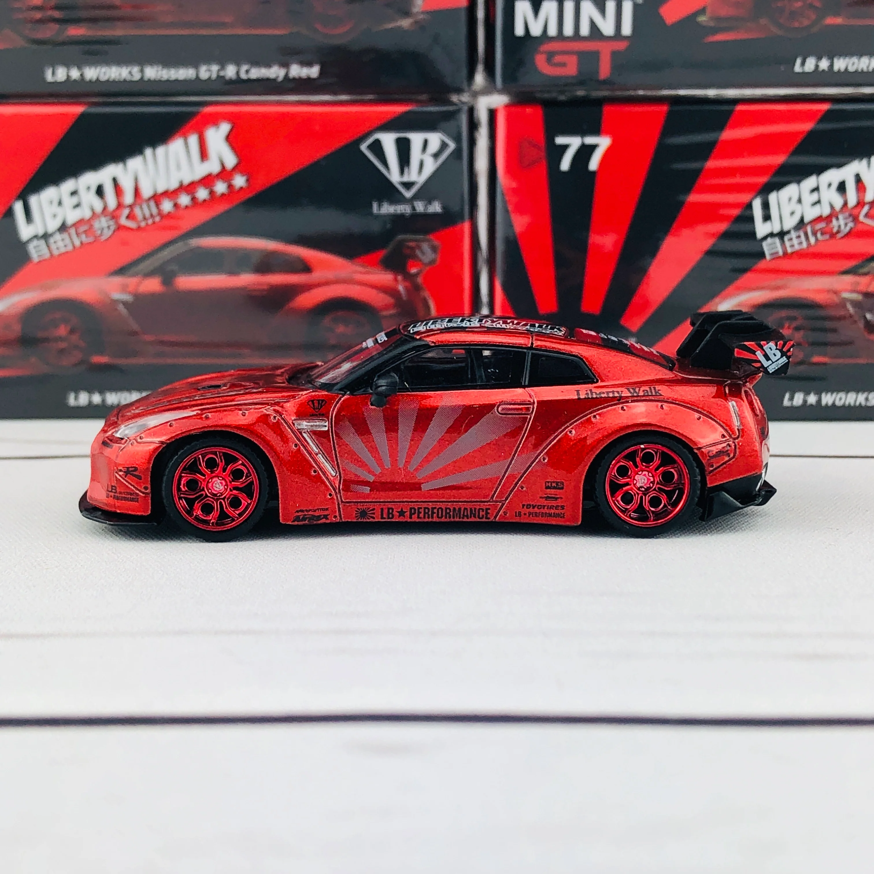 MINI GT 1/64 LB★Works Nissan GTR (R35) Type 1, Rear Wing ver 1+2 Candy Red RHD MGT00077-R - Image 2