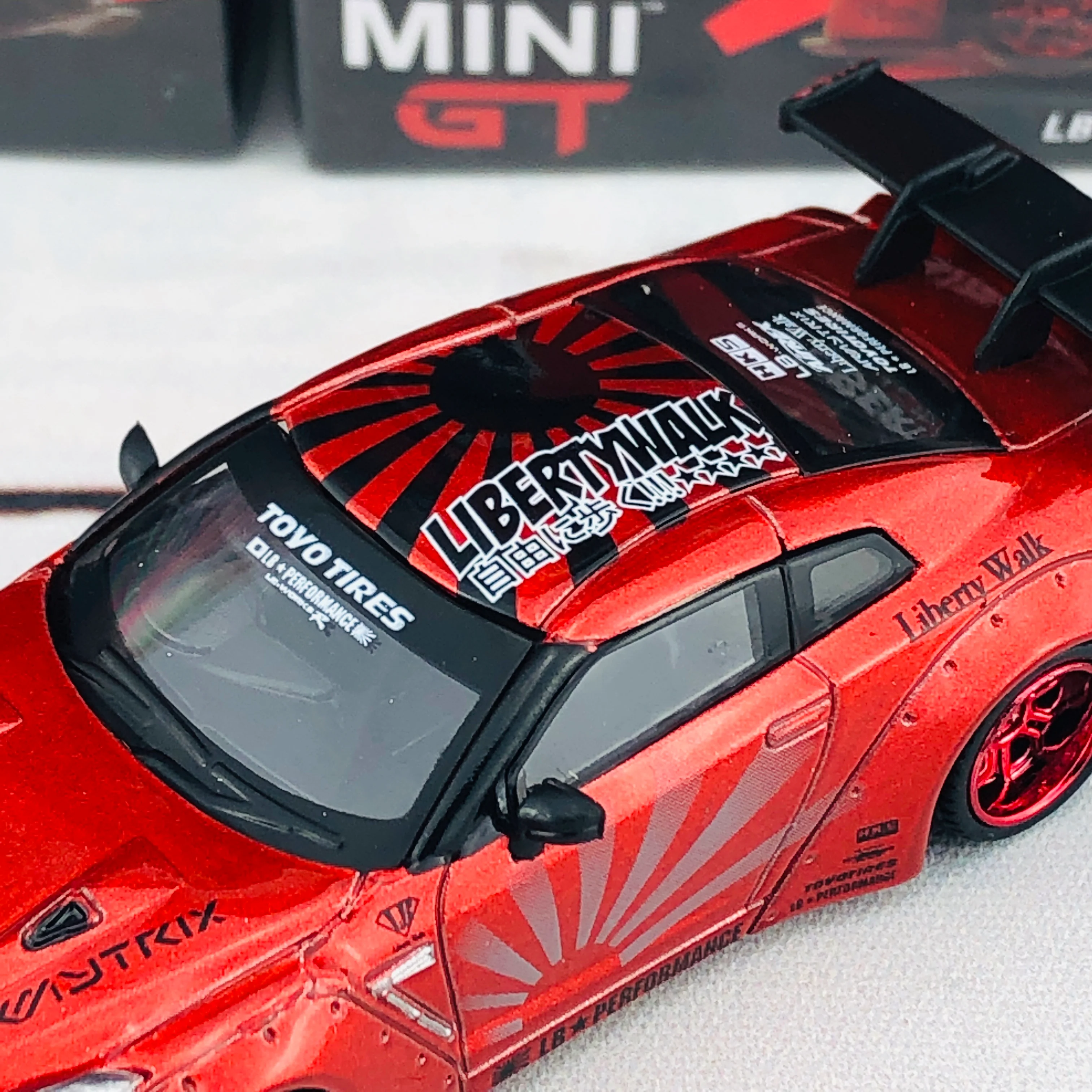 MINI GT 1/64 LB★Works Nissan GTR (R35) Type 1, Rear Wing ver 1+2 Candy Red RHD MGT00077-R - Image 7