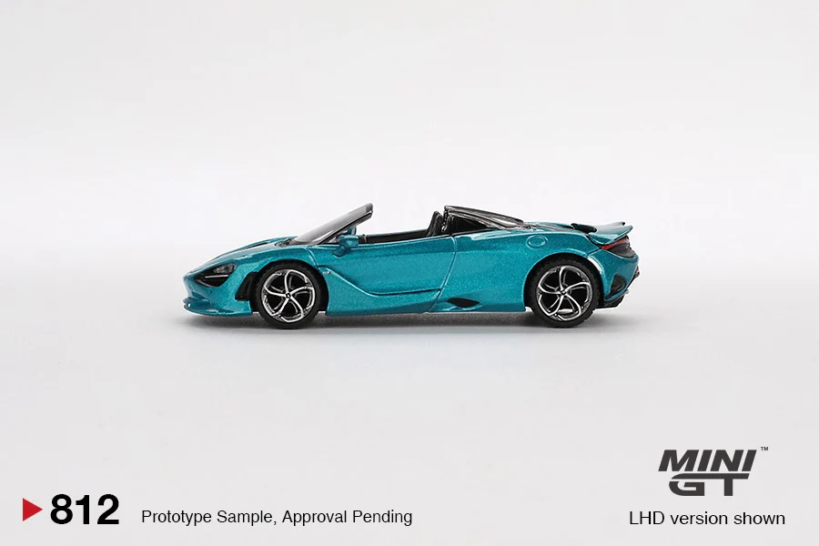 MINI GT 1/64 McLaren 750S Spider Belize Blue MGT00812-L - Image 2