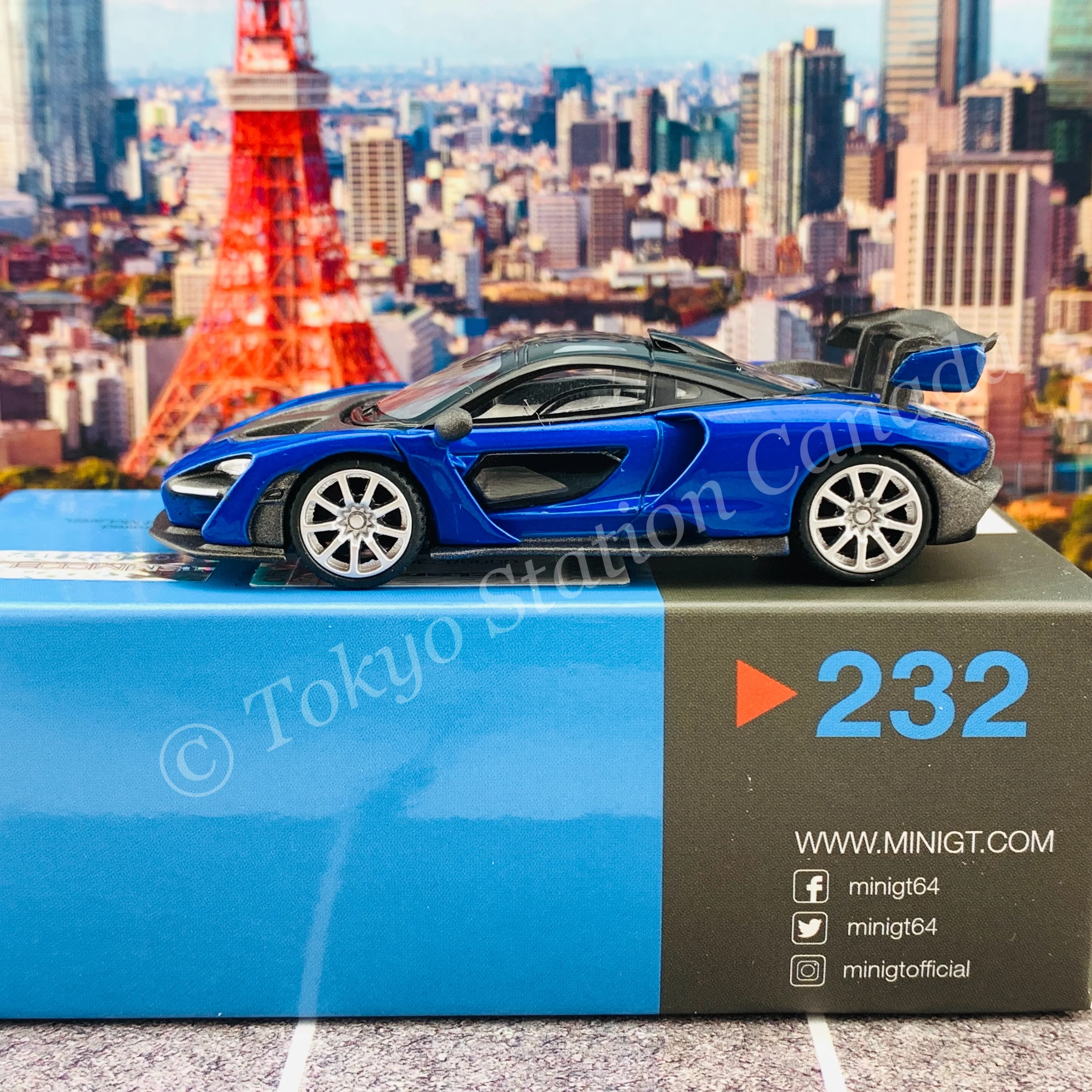 MINI GT 1/64 McLaren Senna  Antares Blue RHD MGT00232-R - Image 2
