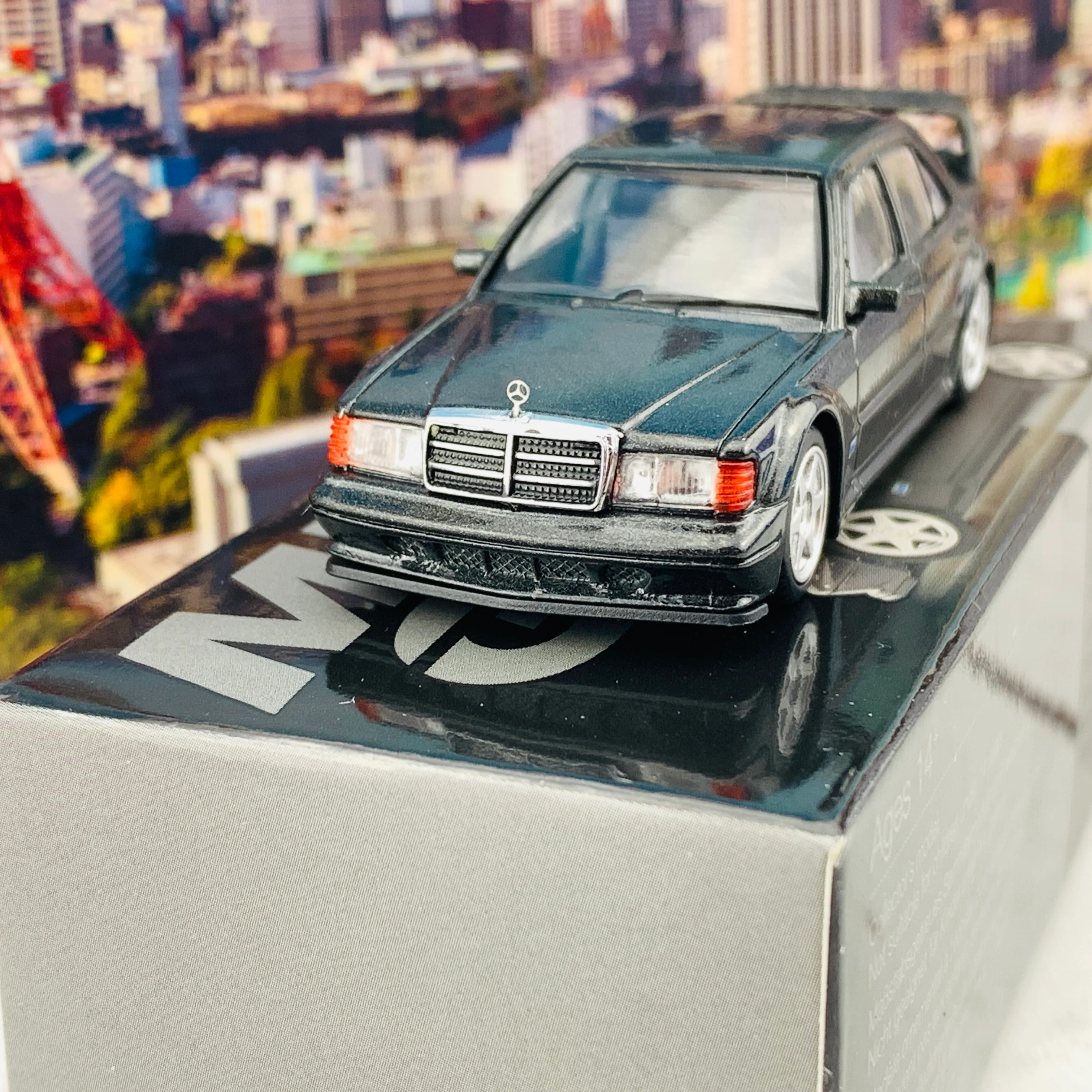 MINI GT 1/64 Mercedes-Benz 190E 2.5-16 Evolution II Black LHD MGT00164-L - Image 3