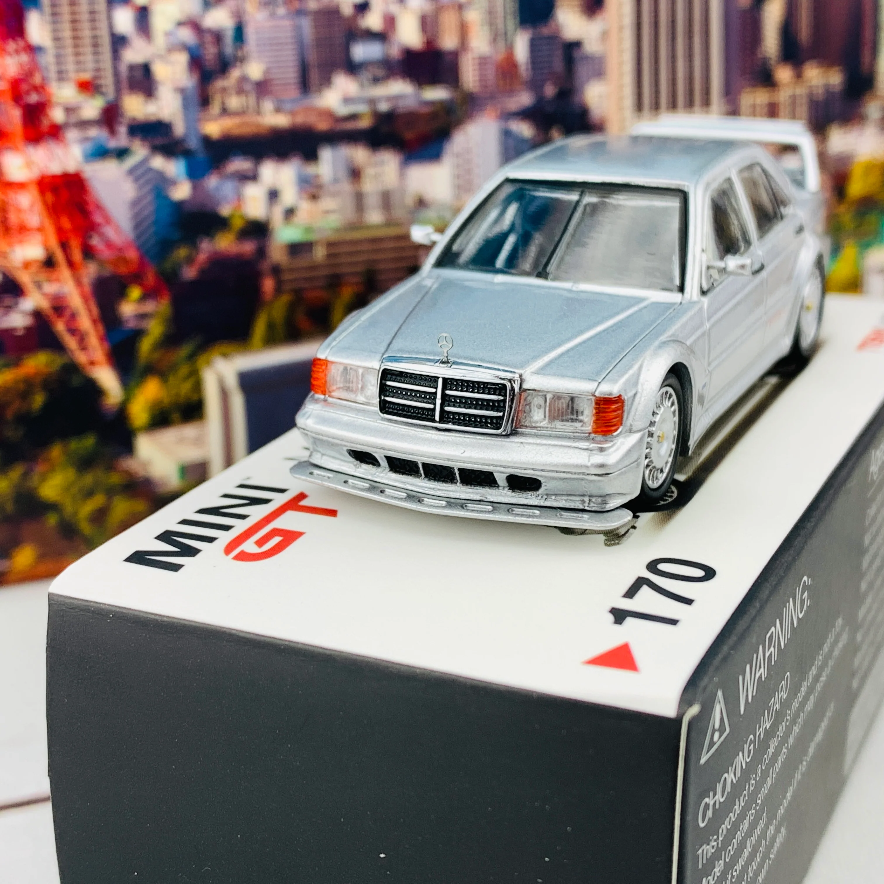 MINI GT 1/64 Mercedes-Benz 190E 2.5-16 Evolution II DTM Silver LHD MGT00170-L - Image 3