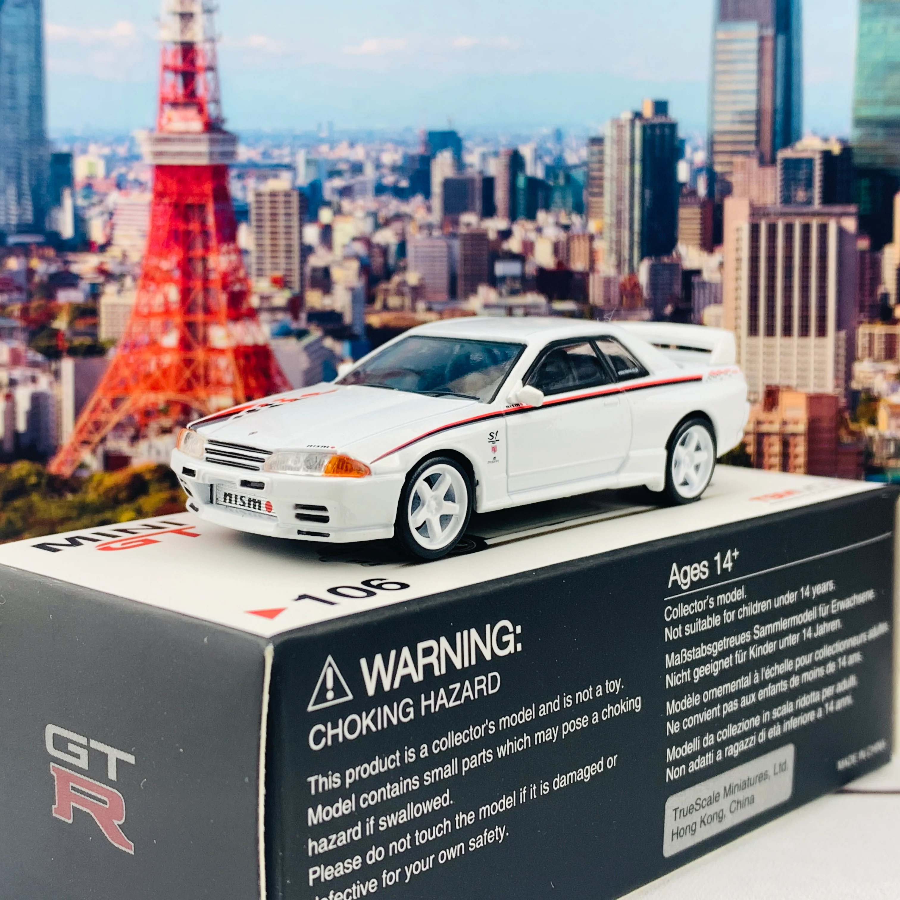 MINI GT 1/64 Nissan GTR R32 Nismo S-Tune White RHD MGT00106-R - Image 2