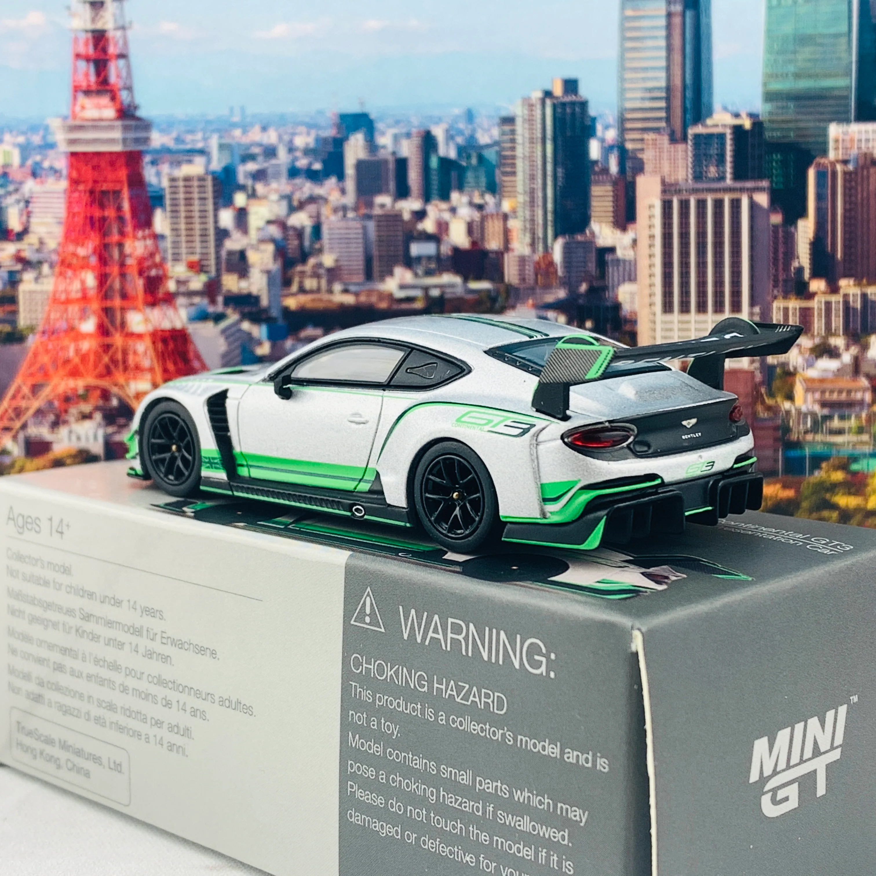 MINI GT 1/64 Bentley Continental GT3 2018 Presentation RHD MGT00176-R - Image 5