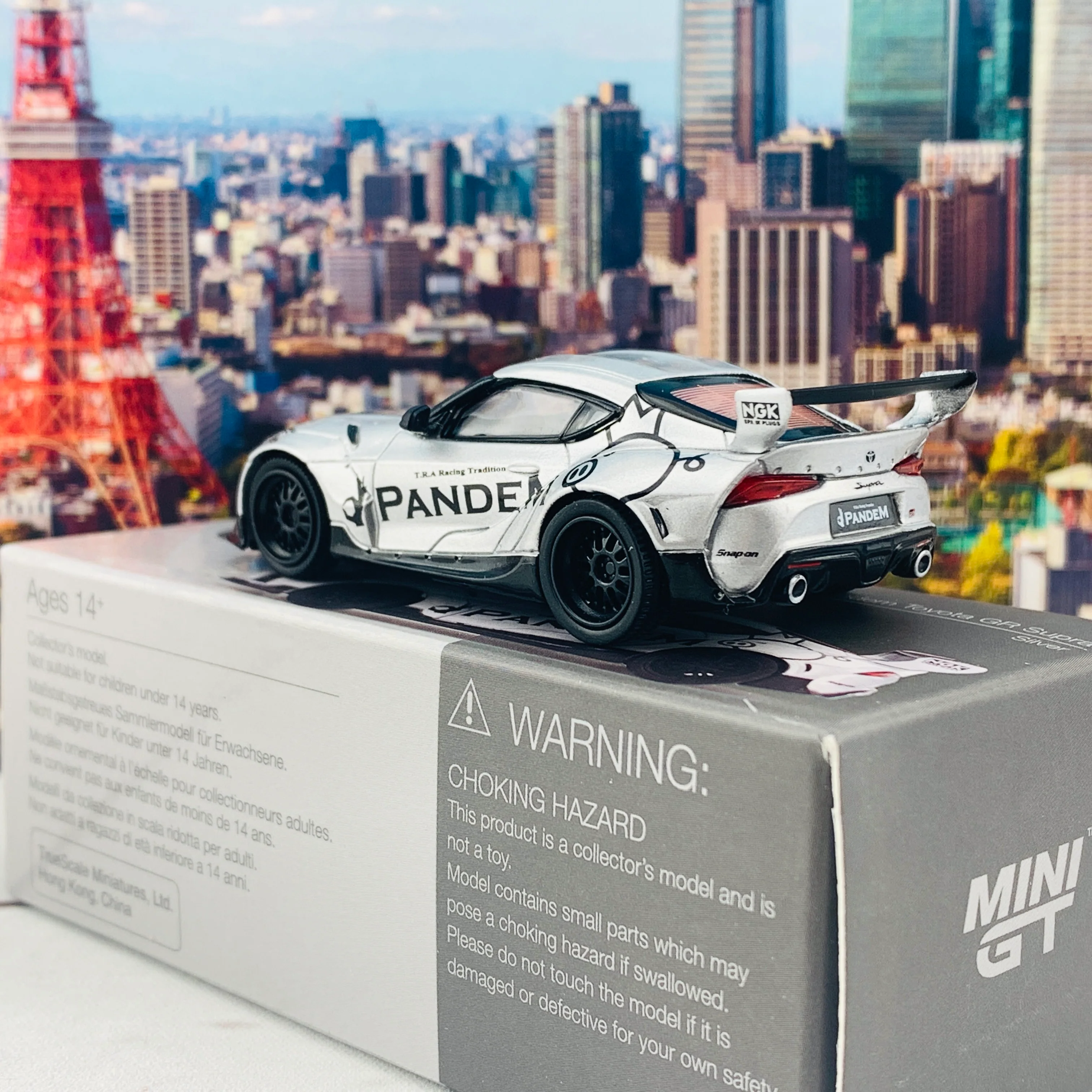 MINI GT 1/64 Pandem Toyota GR Supra V1.0 Silver RHD MGT00175-R - Image 5