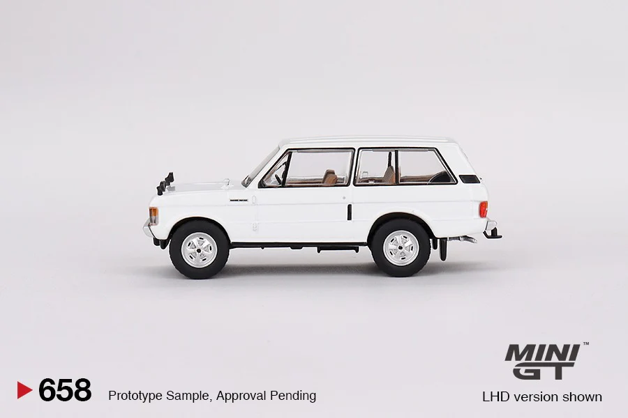 MINI GT 1/64 Range Rover Davos White LHD MGT00658-L - Image 2