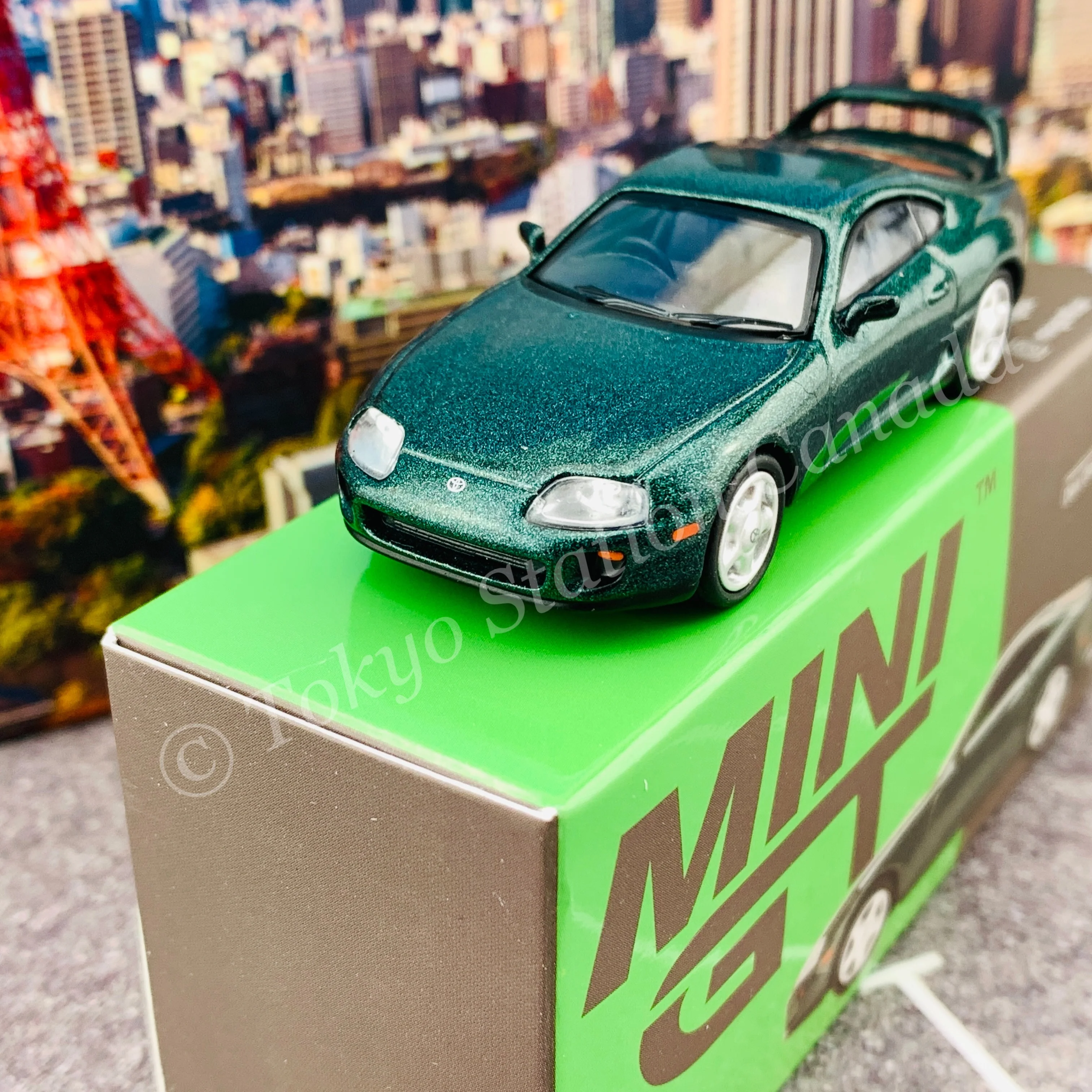 MINI GT 1/64 Toyota Supra Dark Green Pearl Metallic RHD MGT00230-R - Image 3