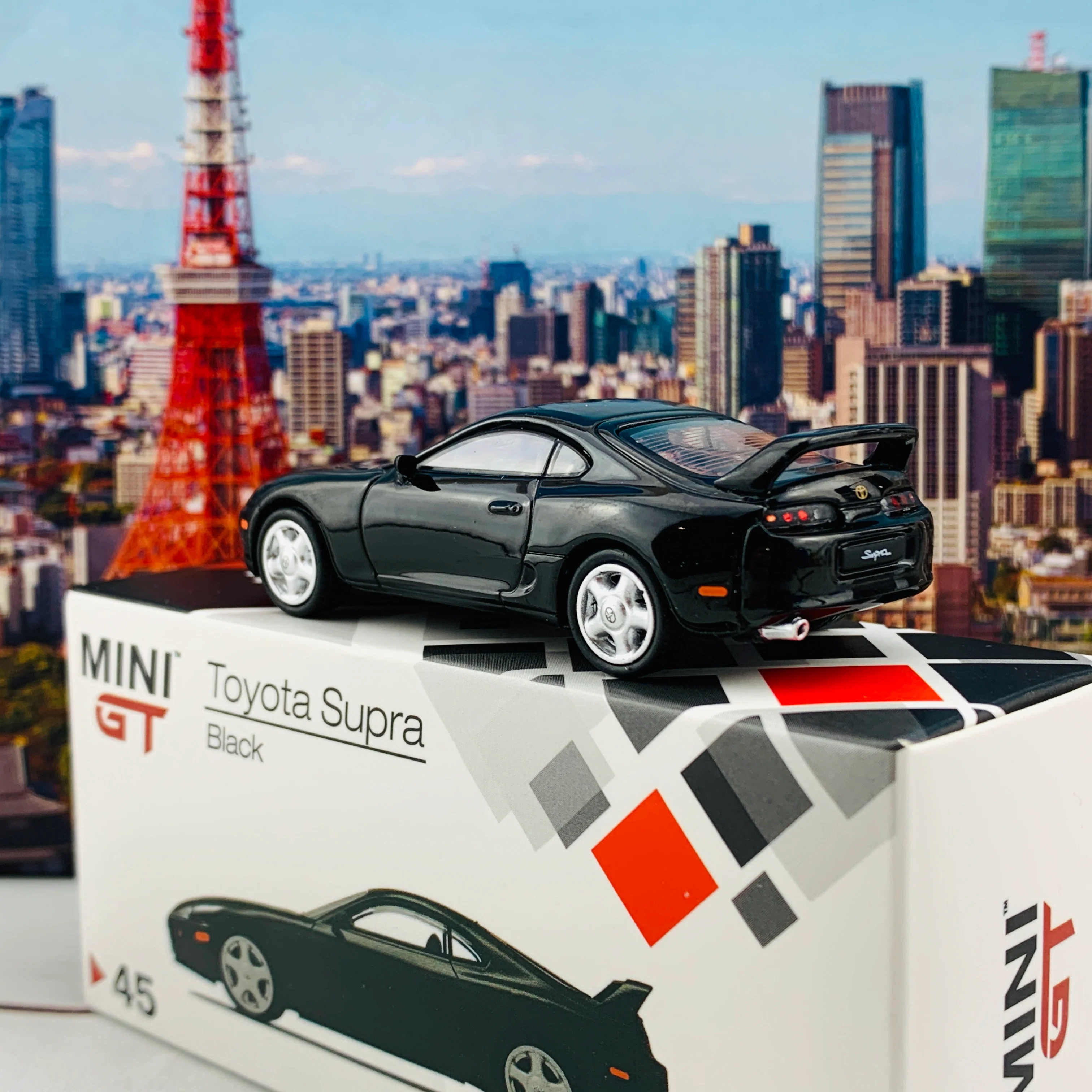 MINI GT 1/64 Toyota Supra JZA80 Black RHD MGT00045-R - Image 3