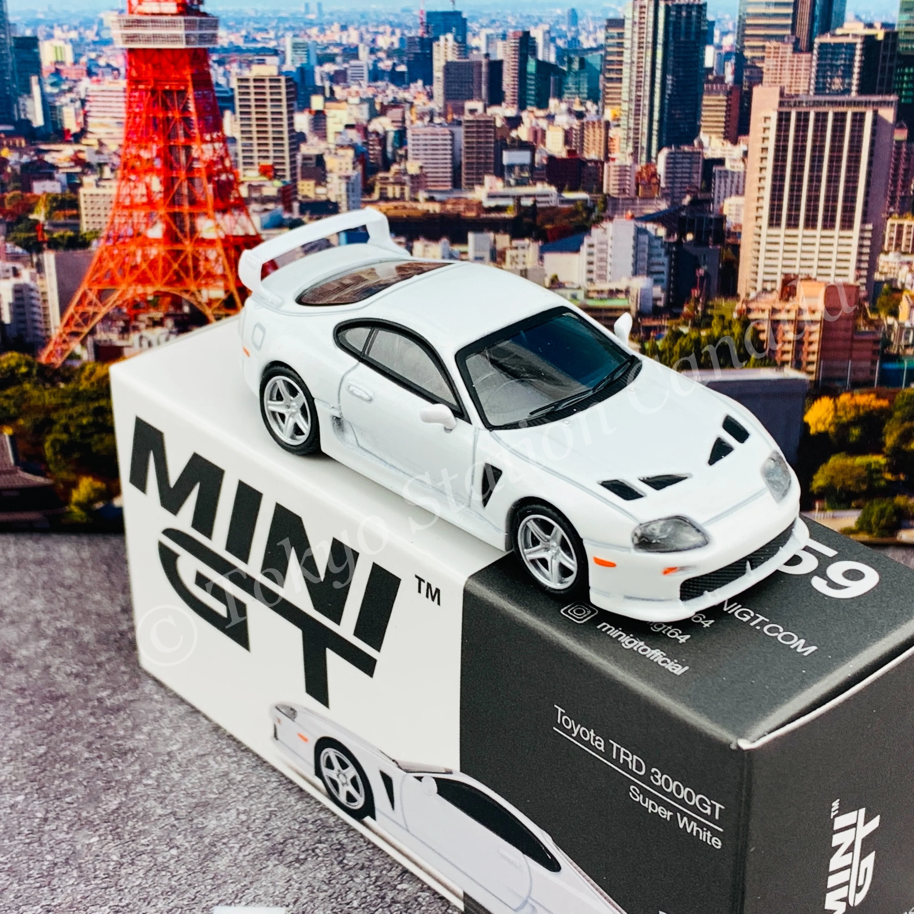 MINI GT 1/64 Toyota TRD 3000GT  Super White RHD MGT00259-R - Image 4