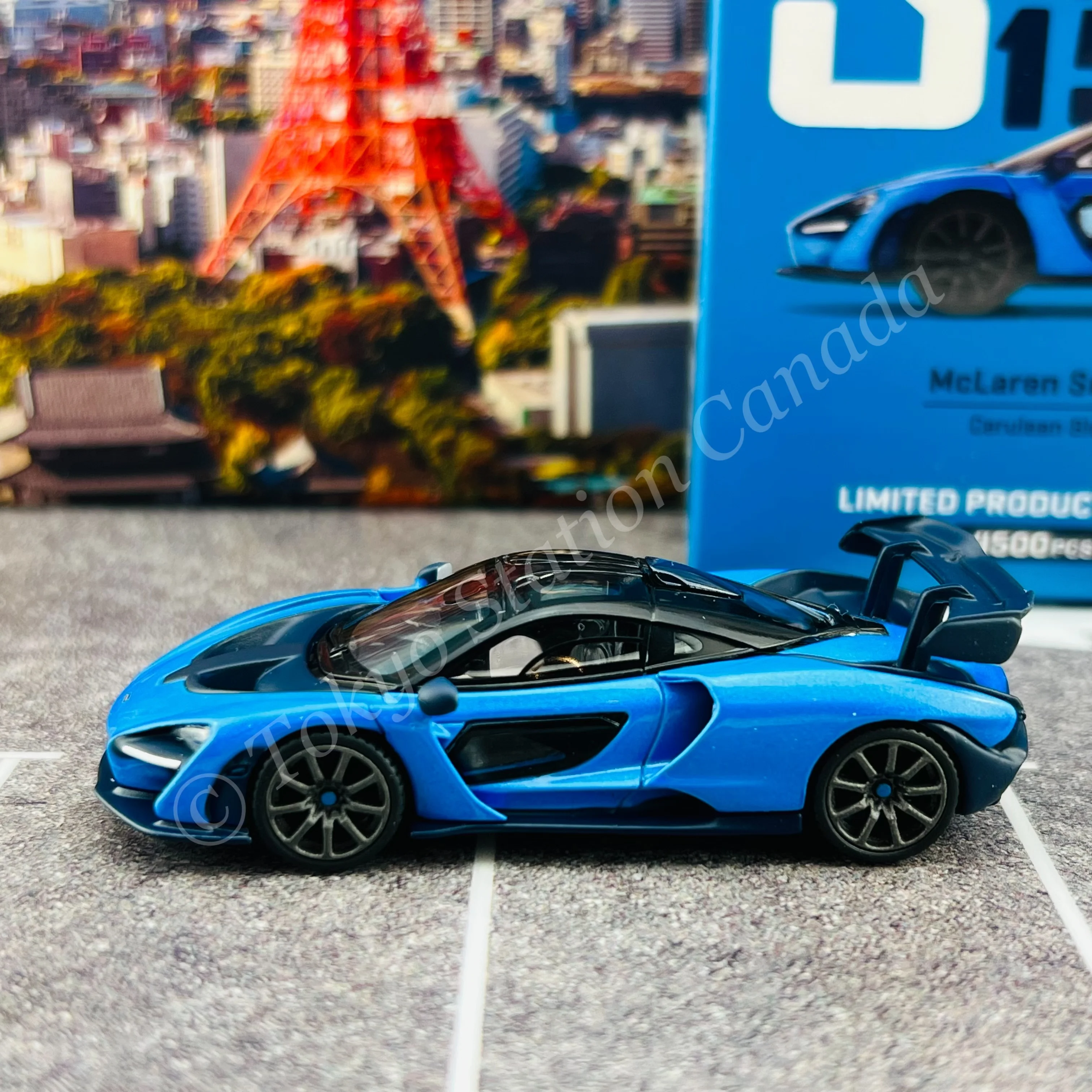 MINI GT x TARMAC WORKS Shmee 150 Collection 1/64 McLaren Senna Cerulean Blue MGT00272-R - Image 3