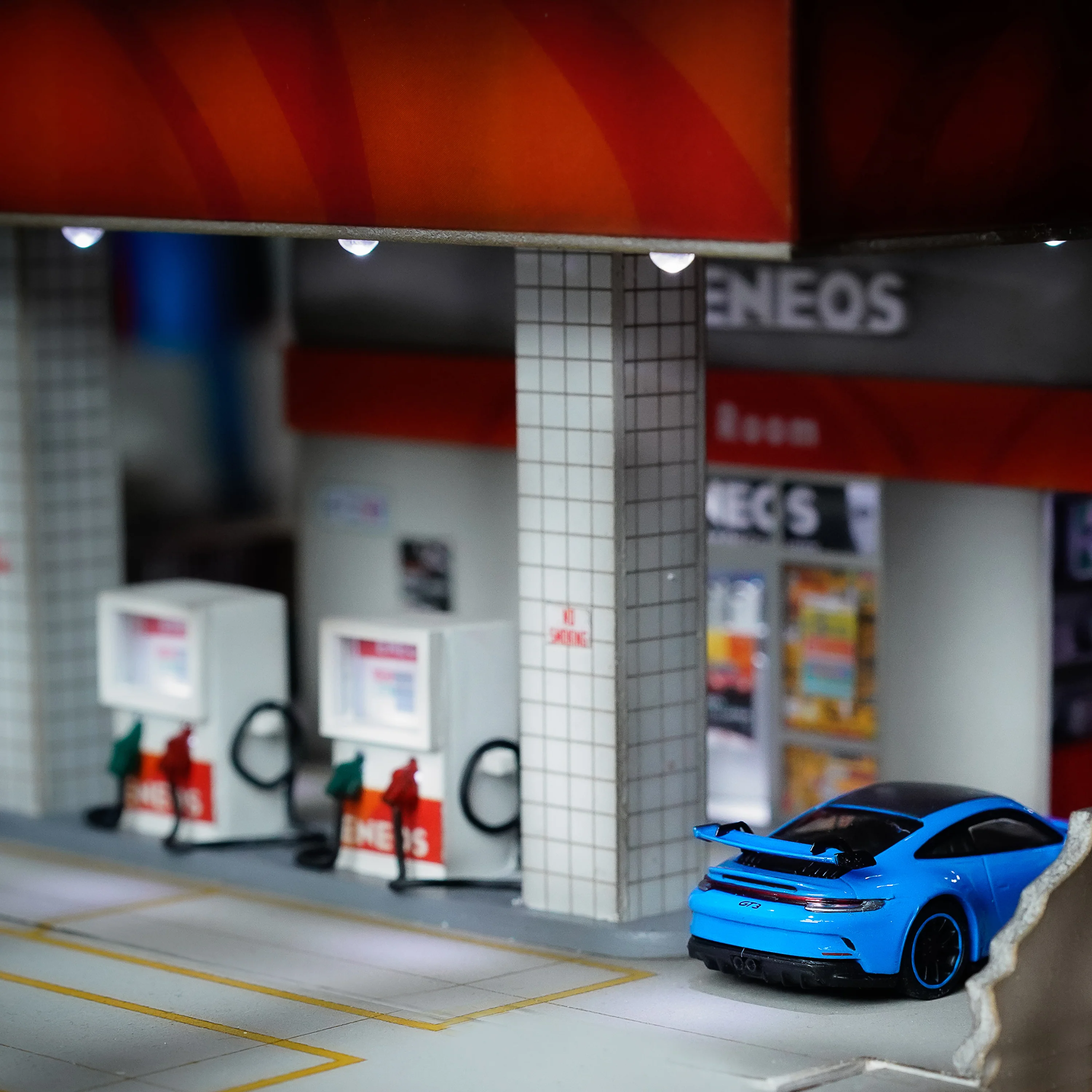 MINICHAMPS64 1/64 PORSCHE 911 GT3 (992) 2021 - SHARK BLUE 643061003 - Image 5