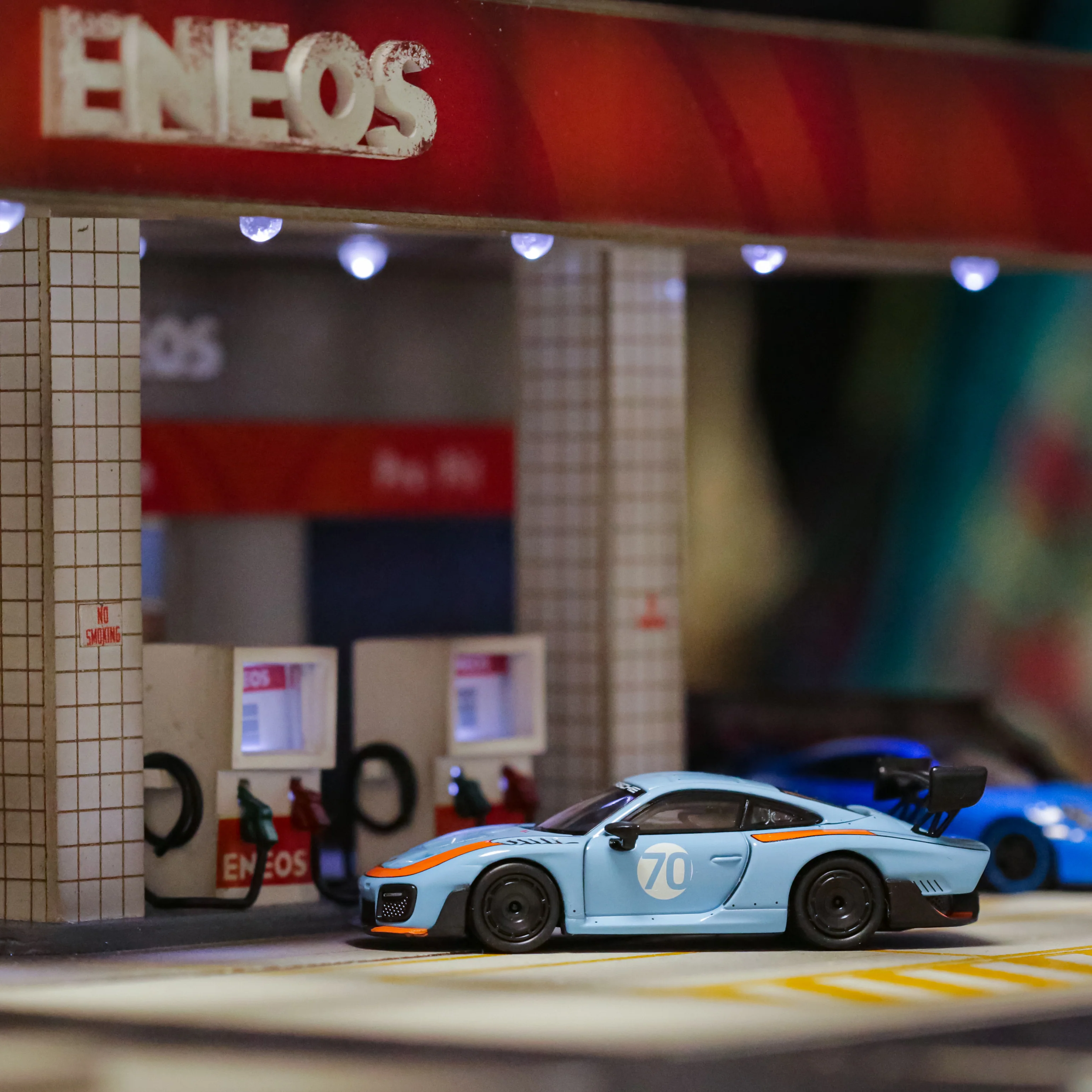 MINICHAMPS64 1/64 PORSCHE 935/19 (2020) - GULF DESIGN 643061104 - Image 5