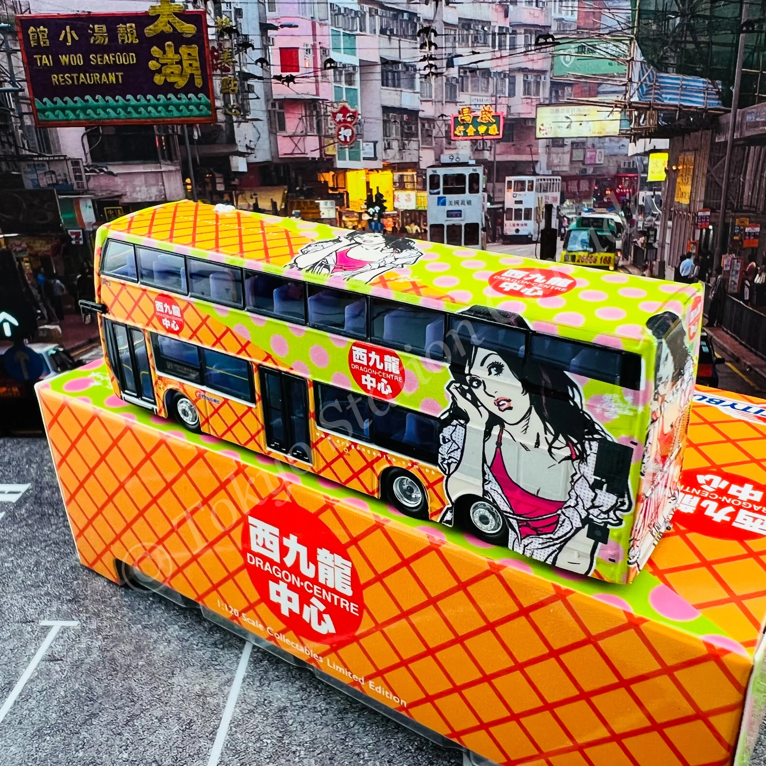 Model 1 1/120 Citybus ADL ENVIRO500 MMC 12m (Dragon Centre 西九龍中心) S33602 - 8470 TD1189 @ 荔枝角 171 (橙/黃色) - Image 5