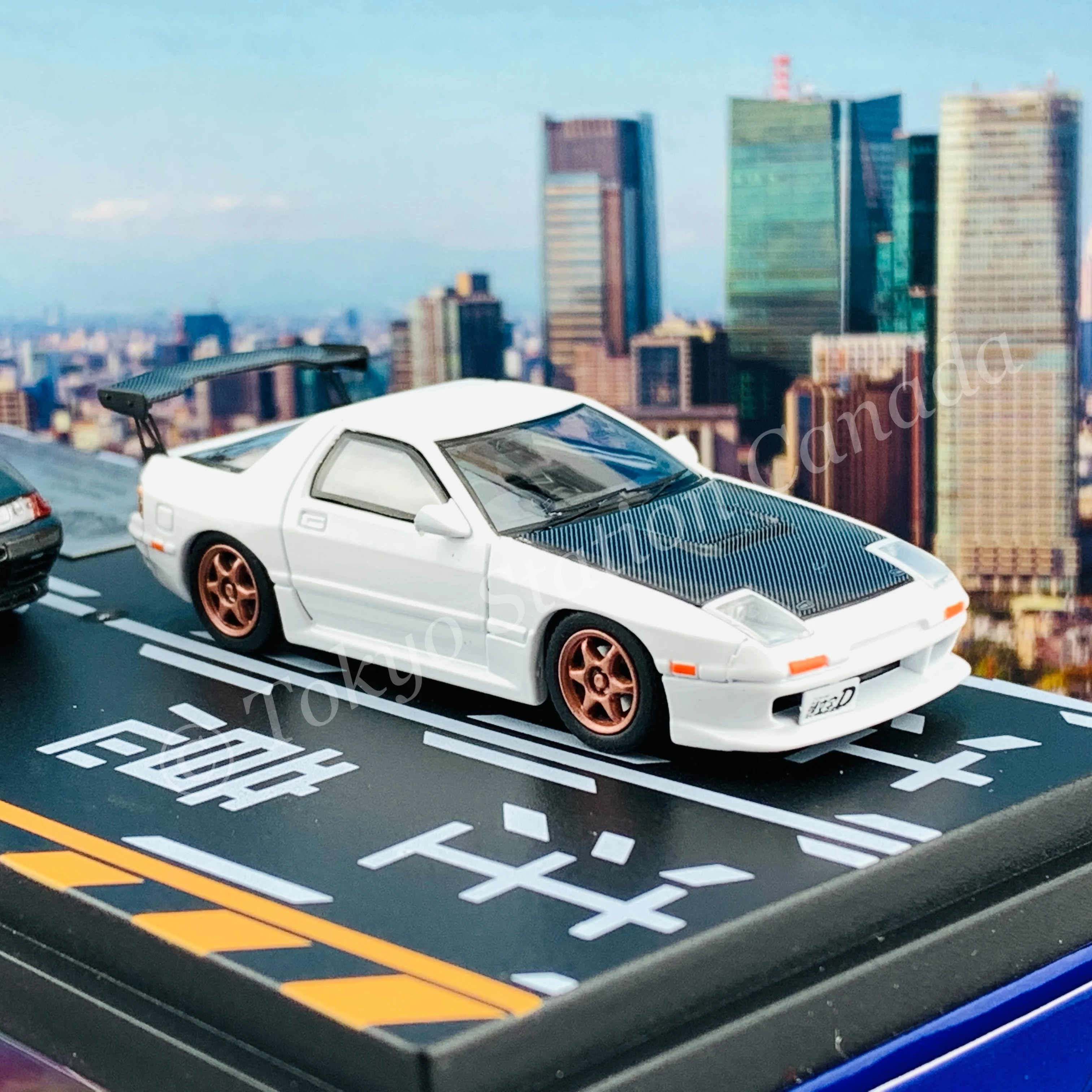 MODELER'S 1/64 Initial D Set Vol.2 Ryosuke Takahashi RX-7 (FC3S) & Rin Hojo Skyline GT-R (BNR32) MD64202 - Image 4