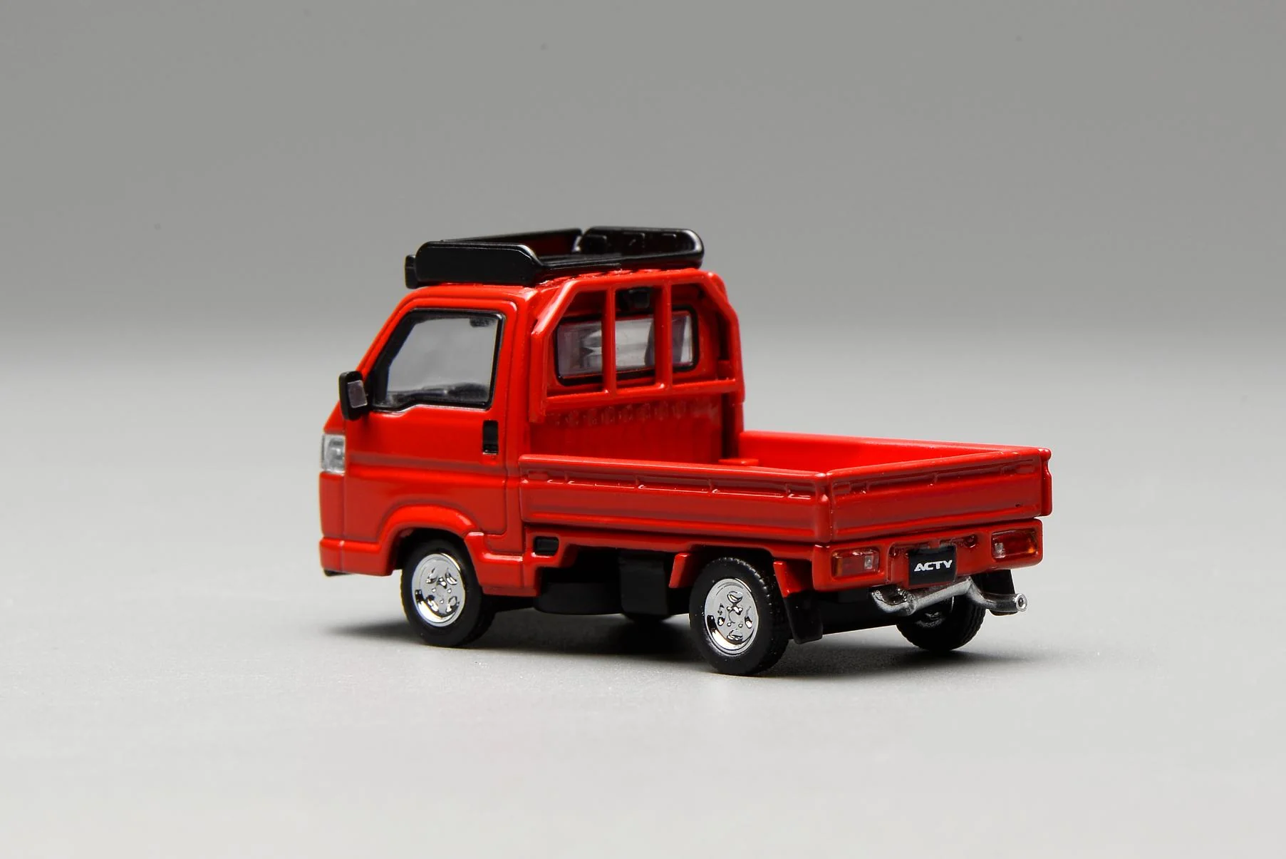 PREORDER Motorhelix 1/64 Honda Acty Truck Customized Edition - Milano Red M65616 (Approx. Release Date: Q2 2026 and subject to the manufacturer's final decision) - Image 2