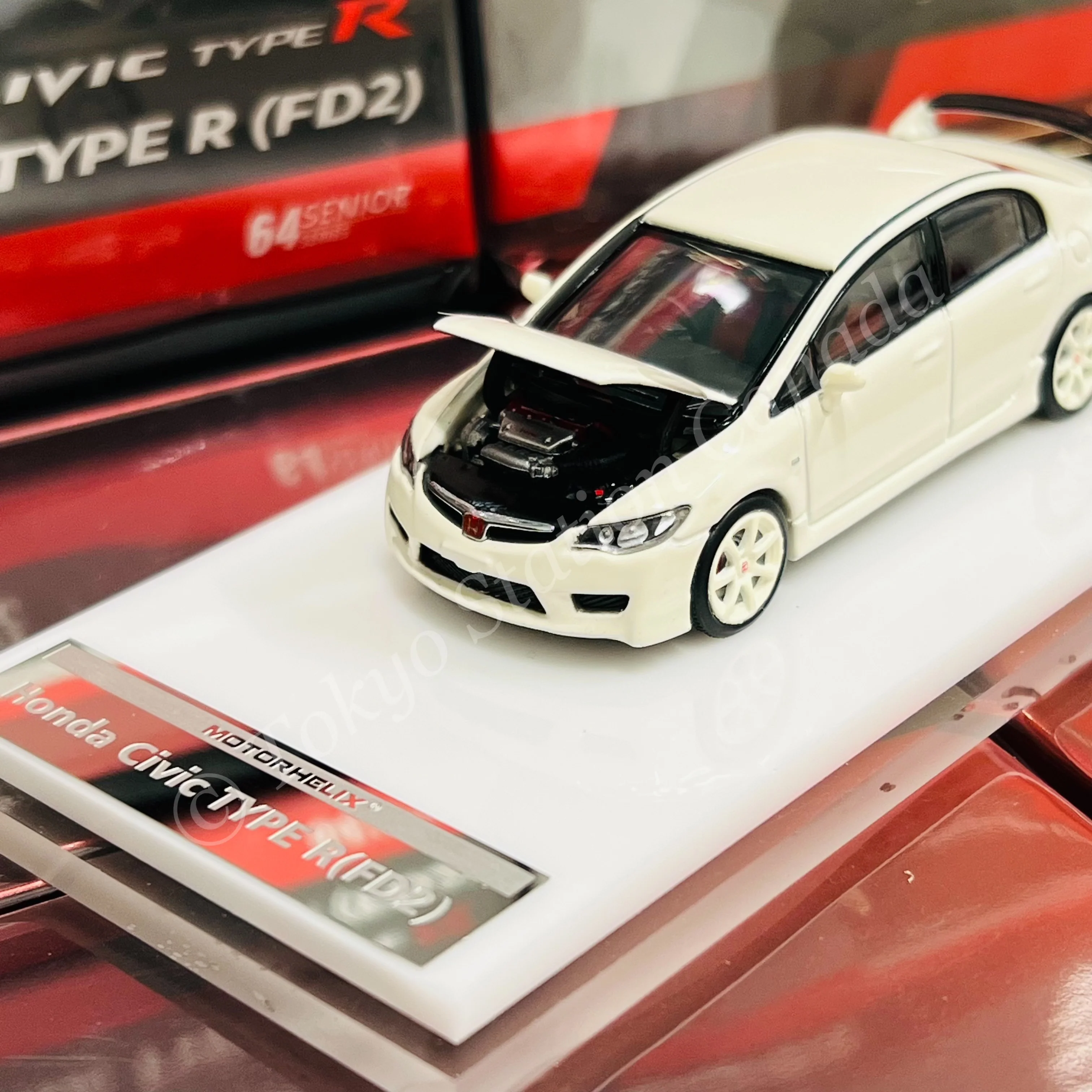 MOTORHELIX 64SENIOR 1/64 Honda Civic Type R FD2 Championship White M65401 - Image 2