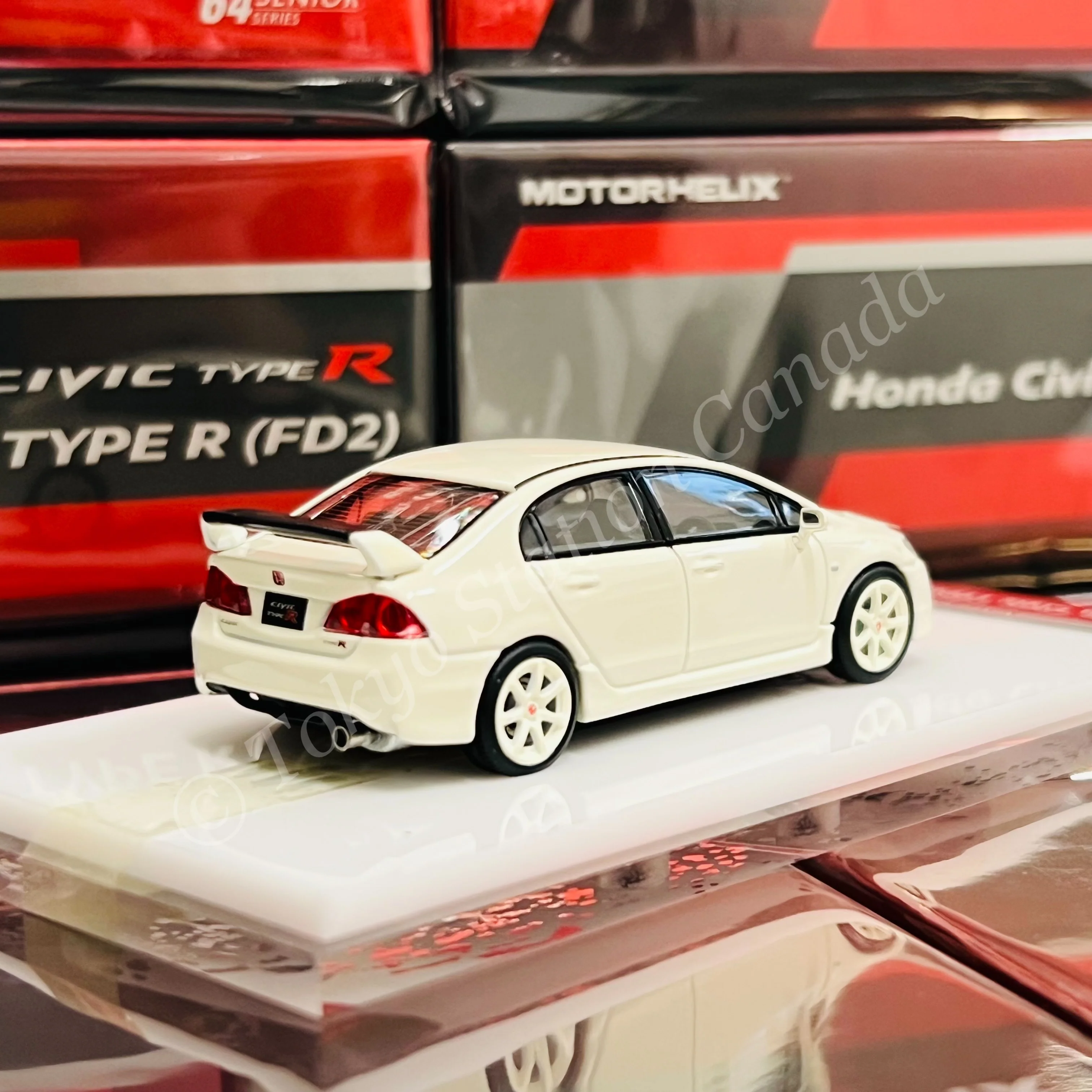 MOTORHELIX 64SENIOR 1/64 Honda Civic Type R FD2 Championship White M65401 - Image 4