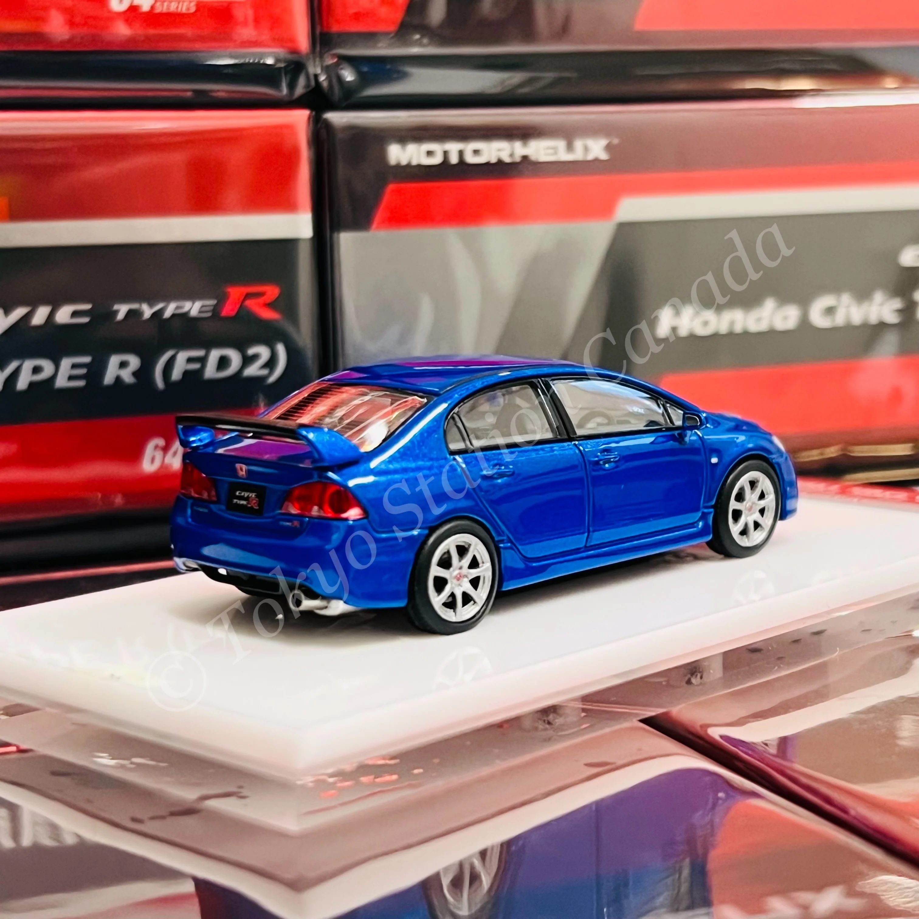 MOTORHELIX 1/64 Honda Civic Type R FD2 Vivid Blue Pearl M65402 - Image 4